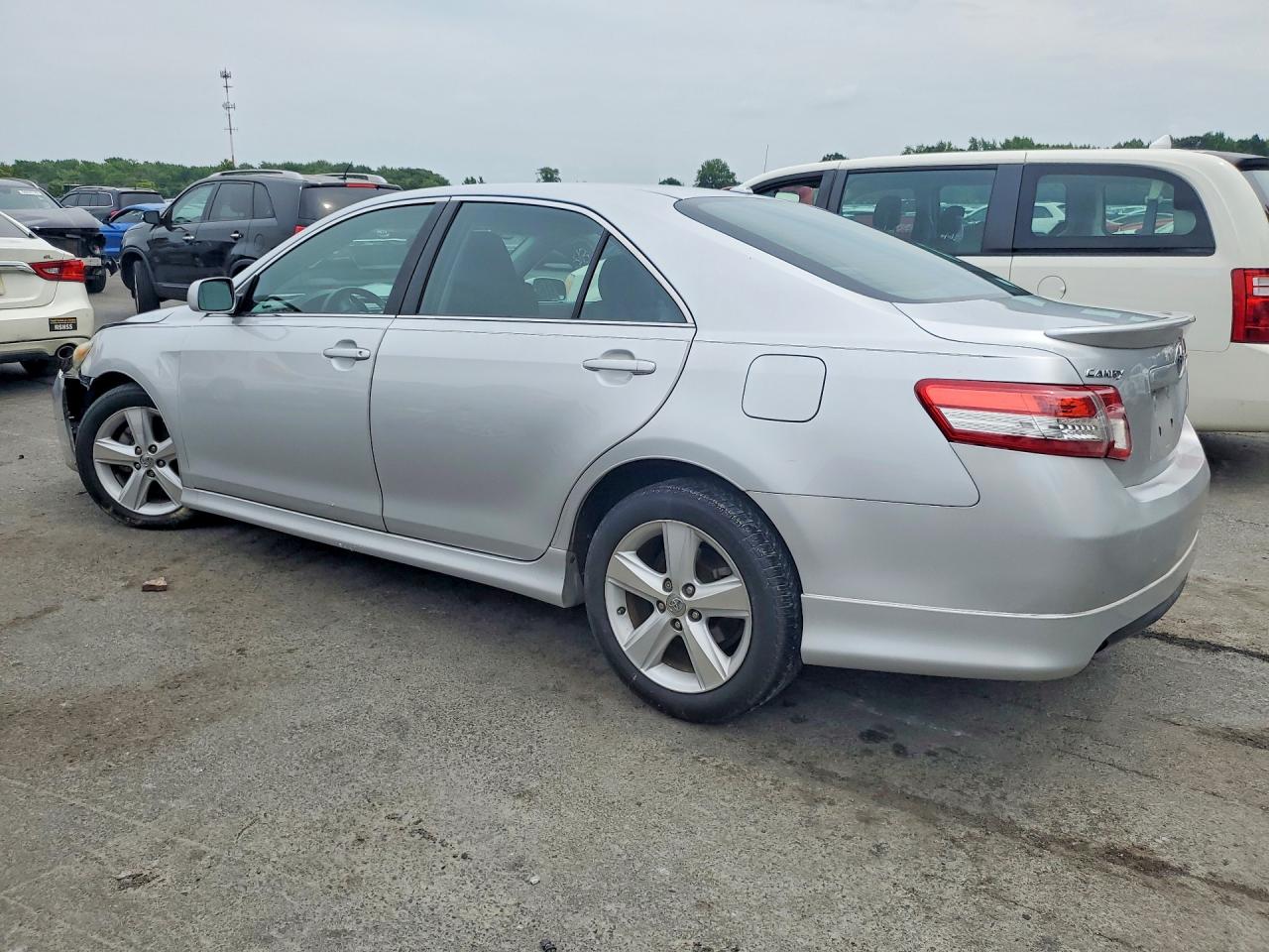 2011 Toyota Camry Se Silver vin: 4T1BF3EK7BU157731
