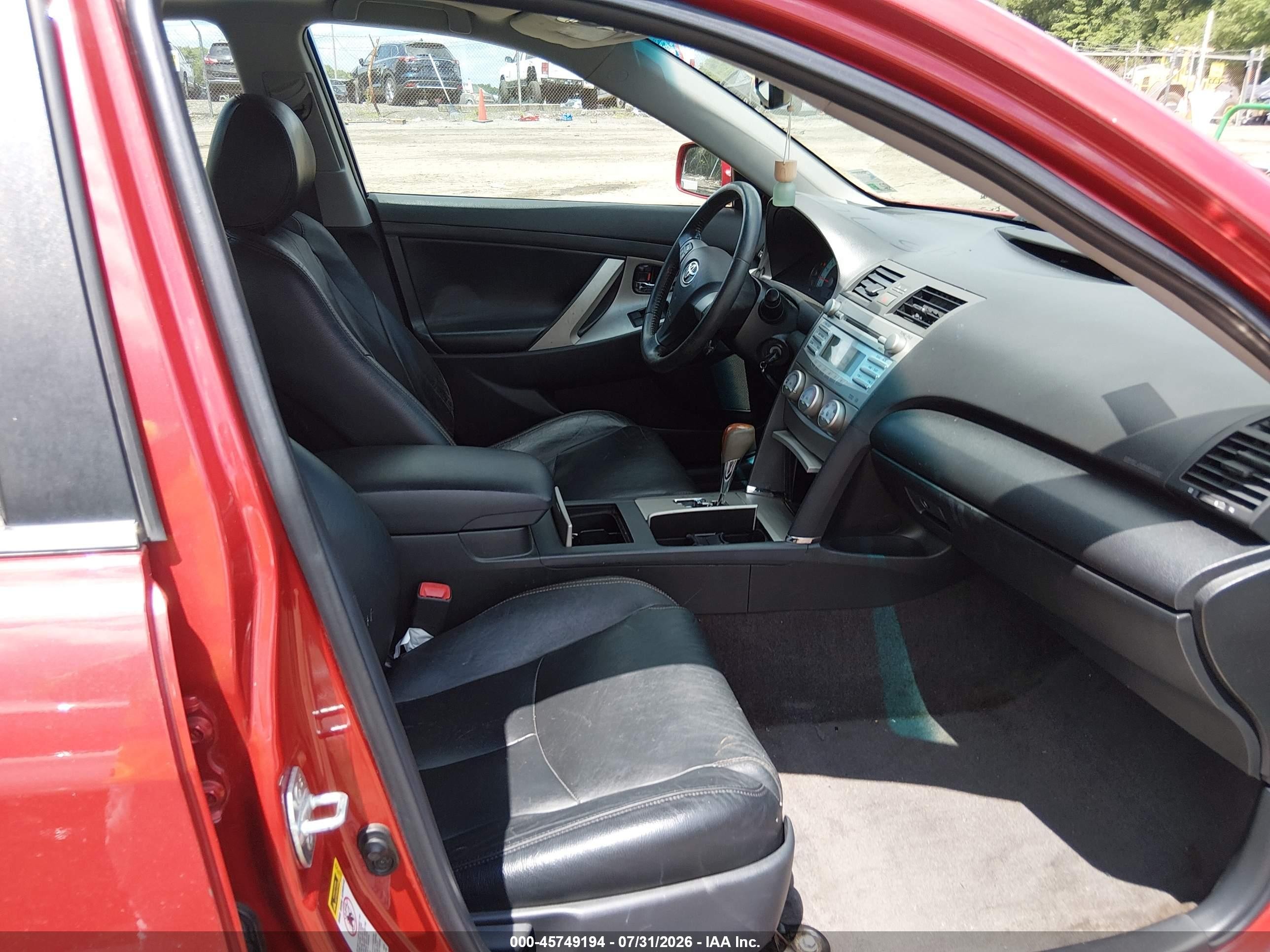 2011 Toyota Camry Se Красный vin: 4T1BF3EK7BU165523
