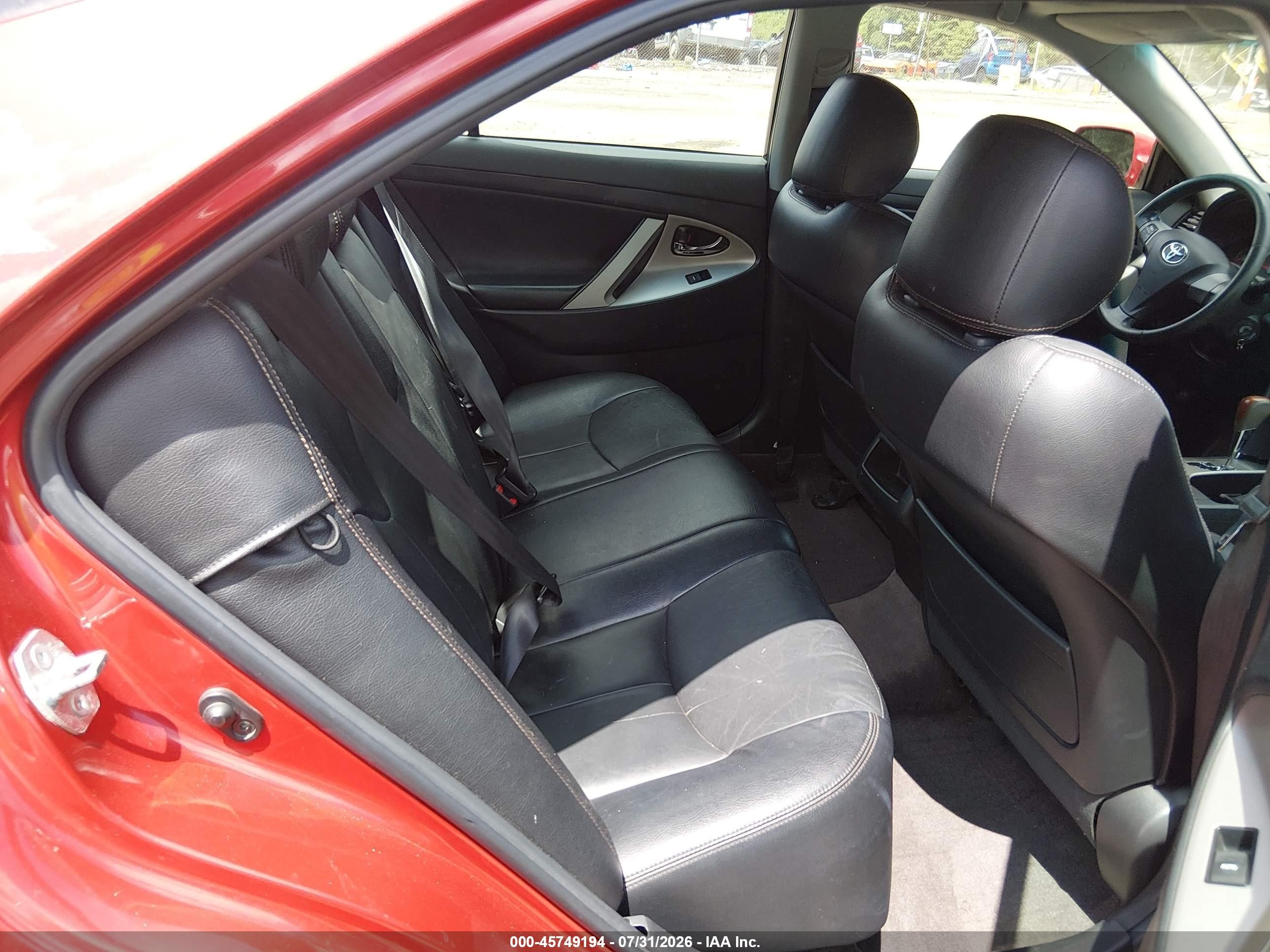 2011 Toyota Camry Se Красный vin: 4T1BF3EK7BU165523
