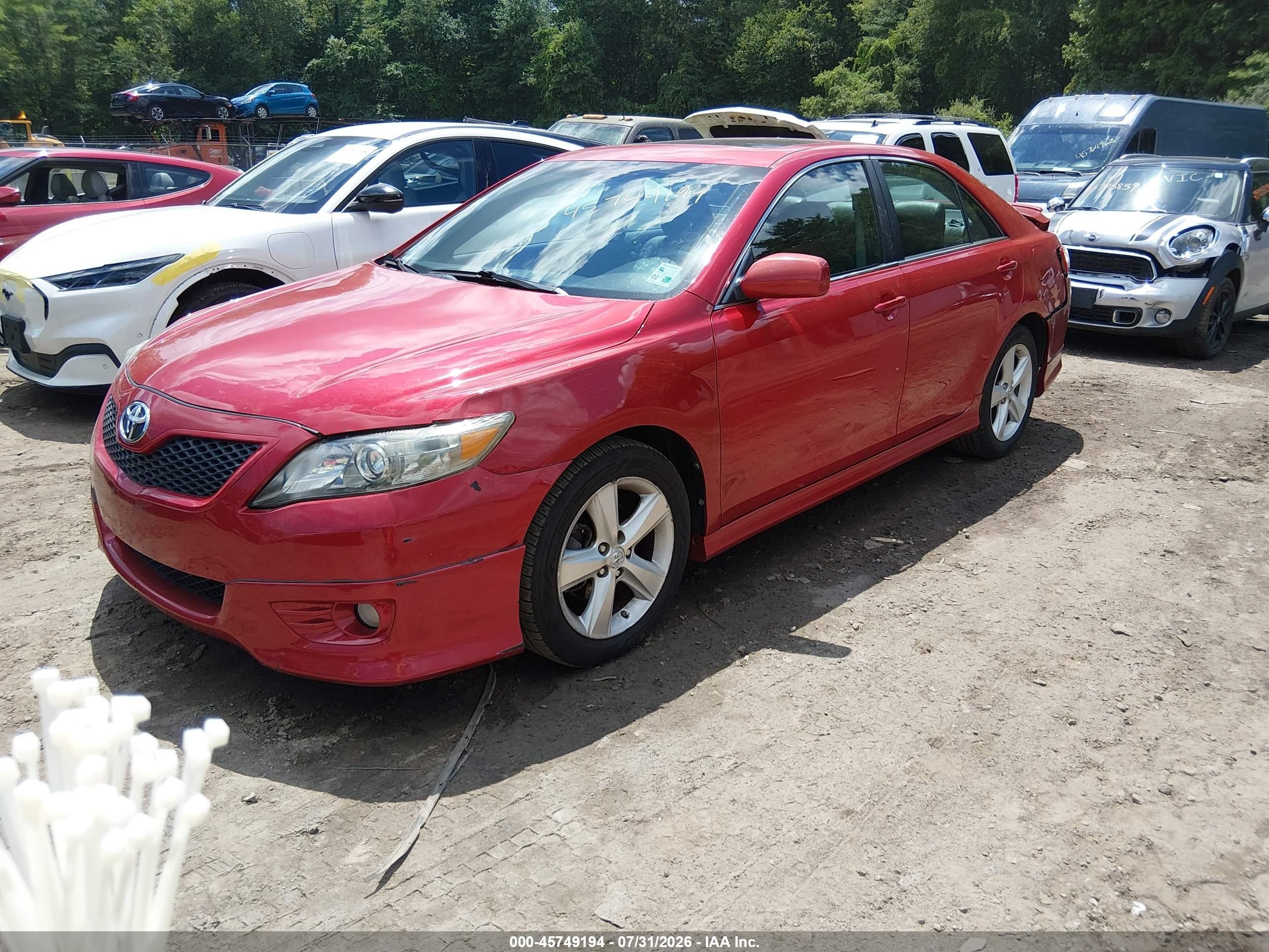 2011 Toyota Camry Se Красный vin: 4T1BF3EK7BU165523