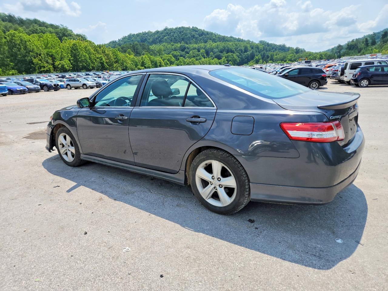 2011 Toyota Camry Se Blue vin: 4T1BF3EK7BU200013