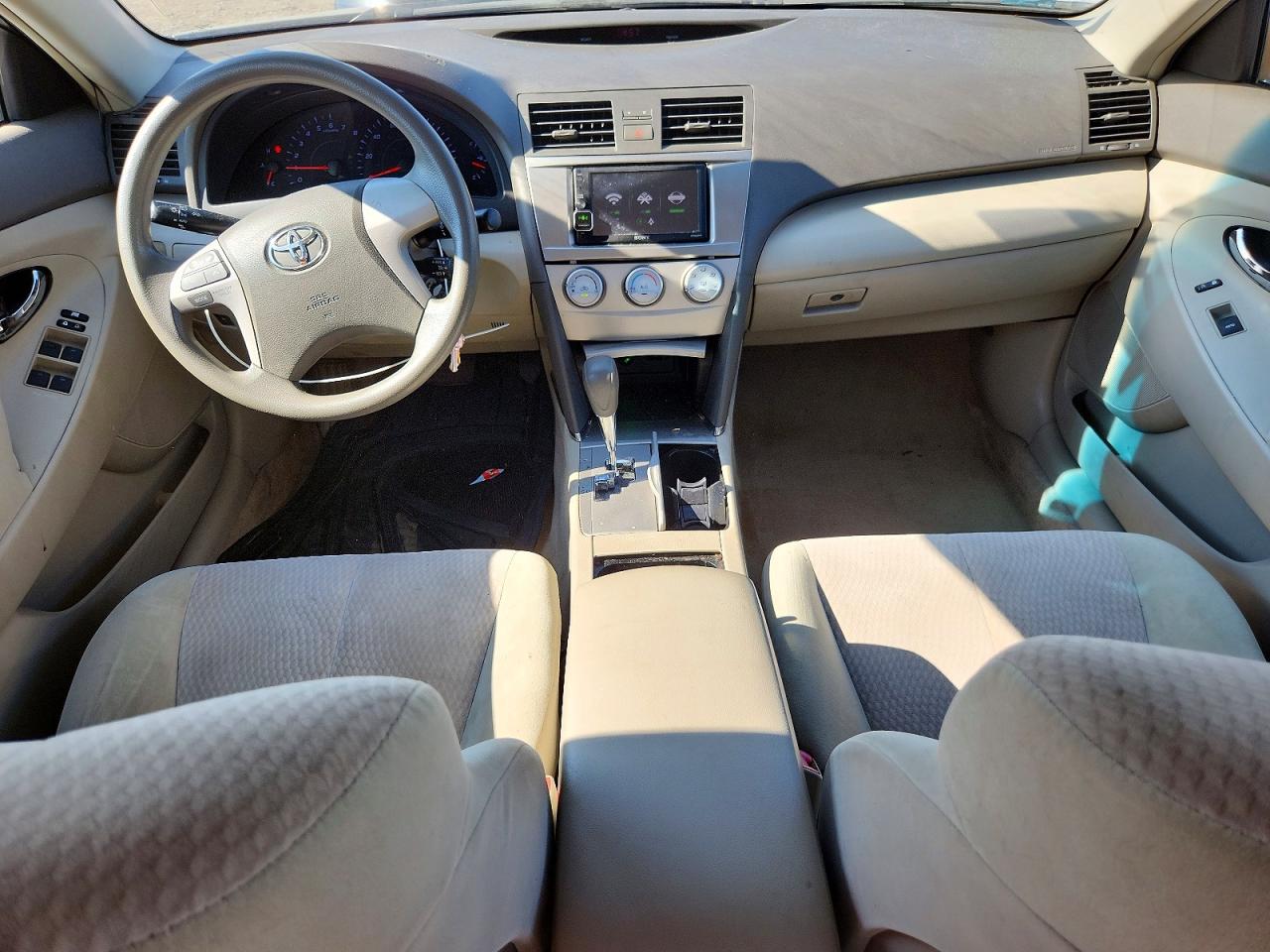 2011 Toyota Camry Le Beige vin: 4T1BF3EK7BU203607