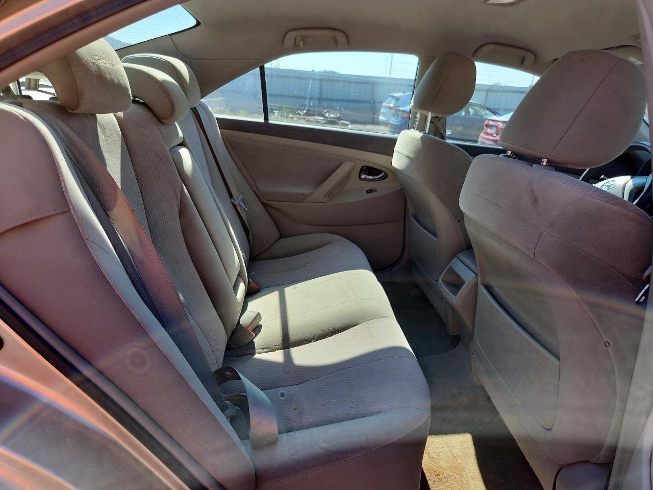 2011 Toyota Camry Le Beige vin: 4T1BF3EK7BU203607