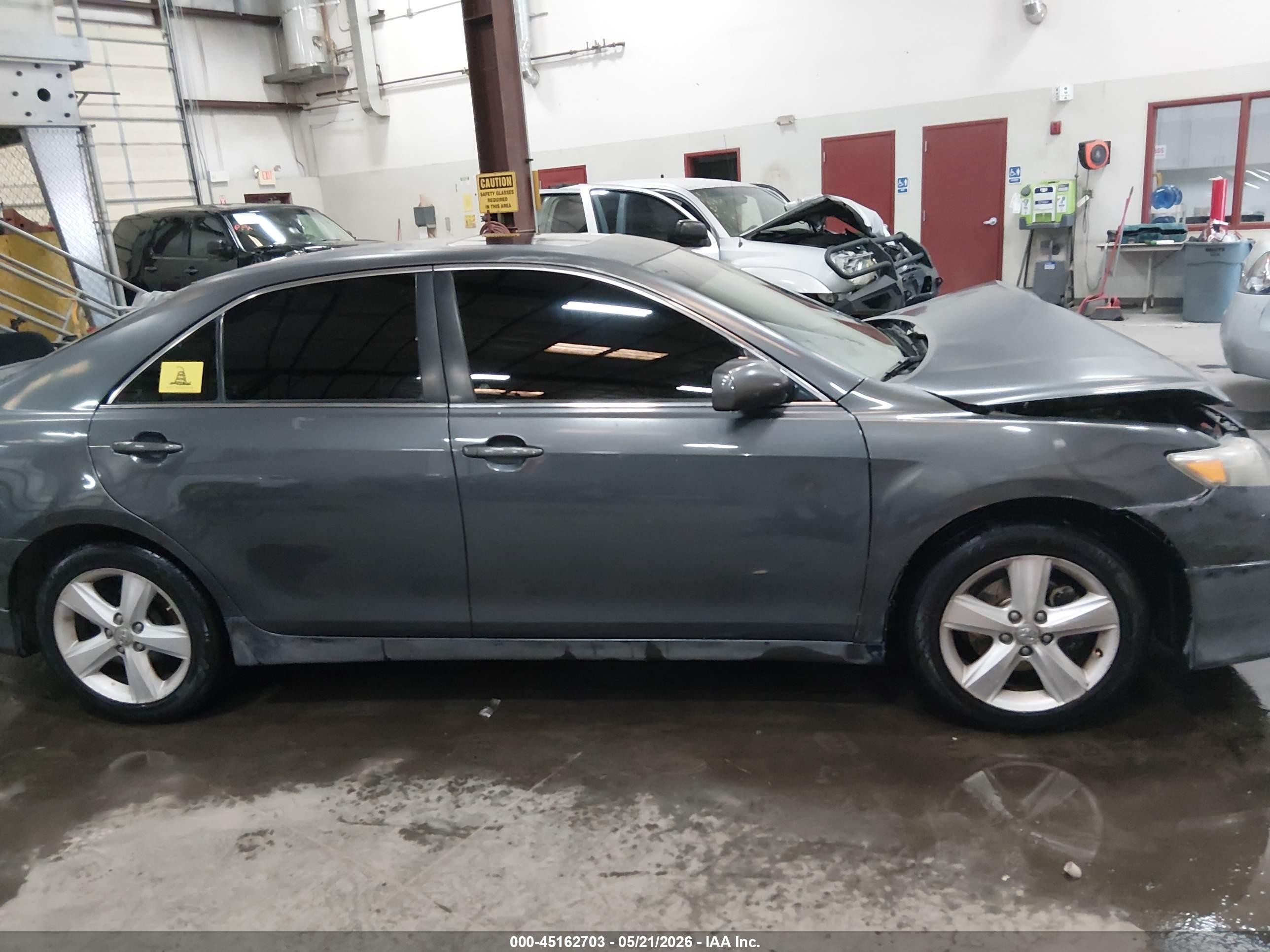 2011 Toyota Camry Se Gray vin: 4T1BF3EK7BU206877