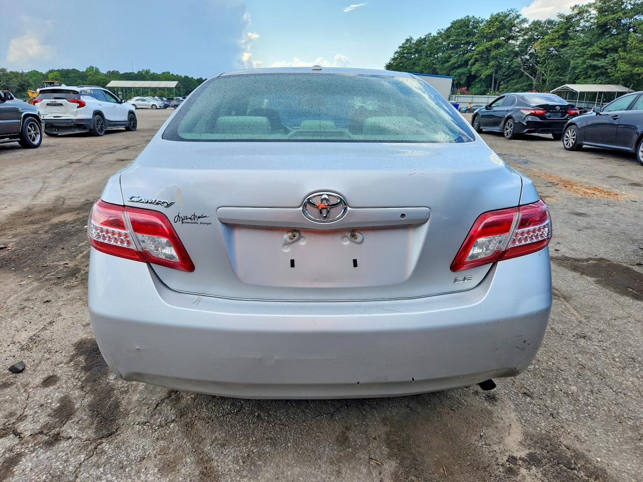 2011 Toyota Camry Le Silver vin: 4T1BF3EK7BU215899