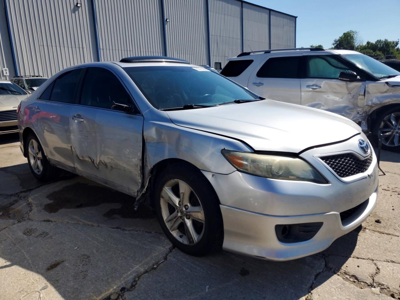 2011 Toyota Camry Se Silver vin: 4T1BF3EK7BU222321