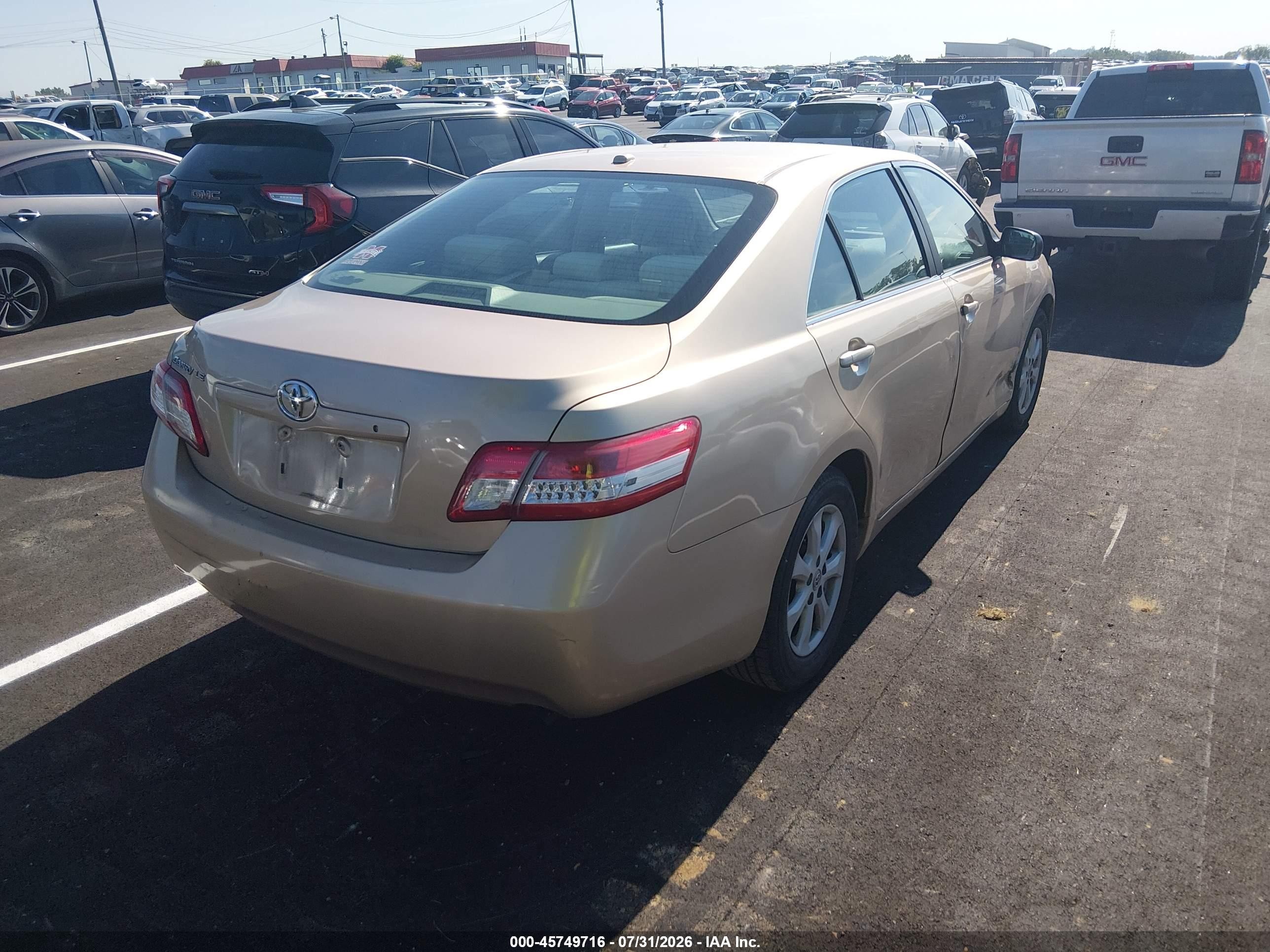 2011 Toyota Camry Le Золотой vin: 4T1BF3EK7BU228667