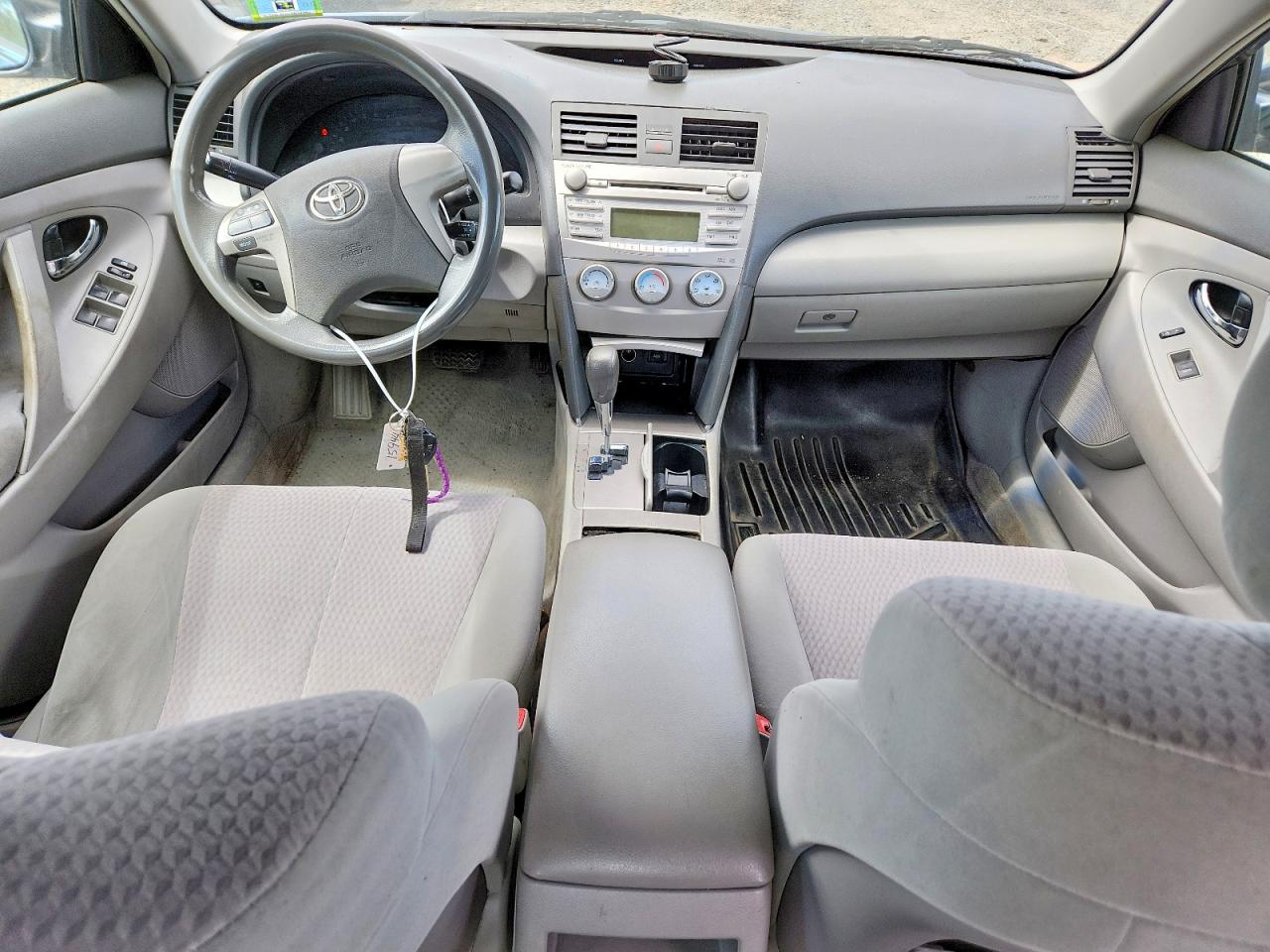 2011 Toyota Camry Le Gray vin: 4T1BF3EK7BU583712