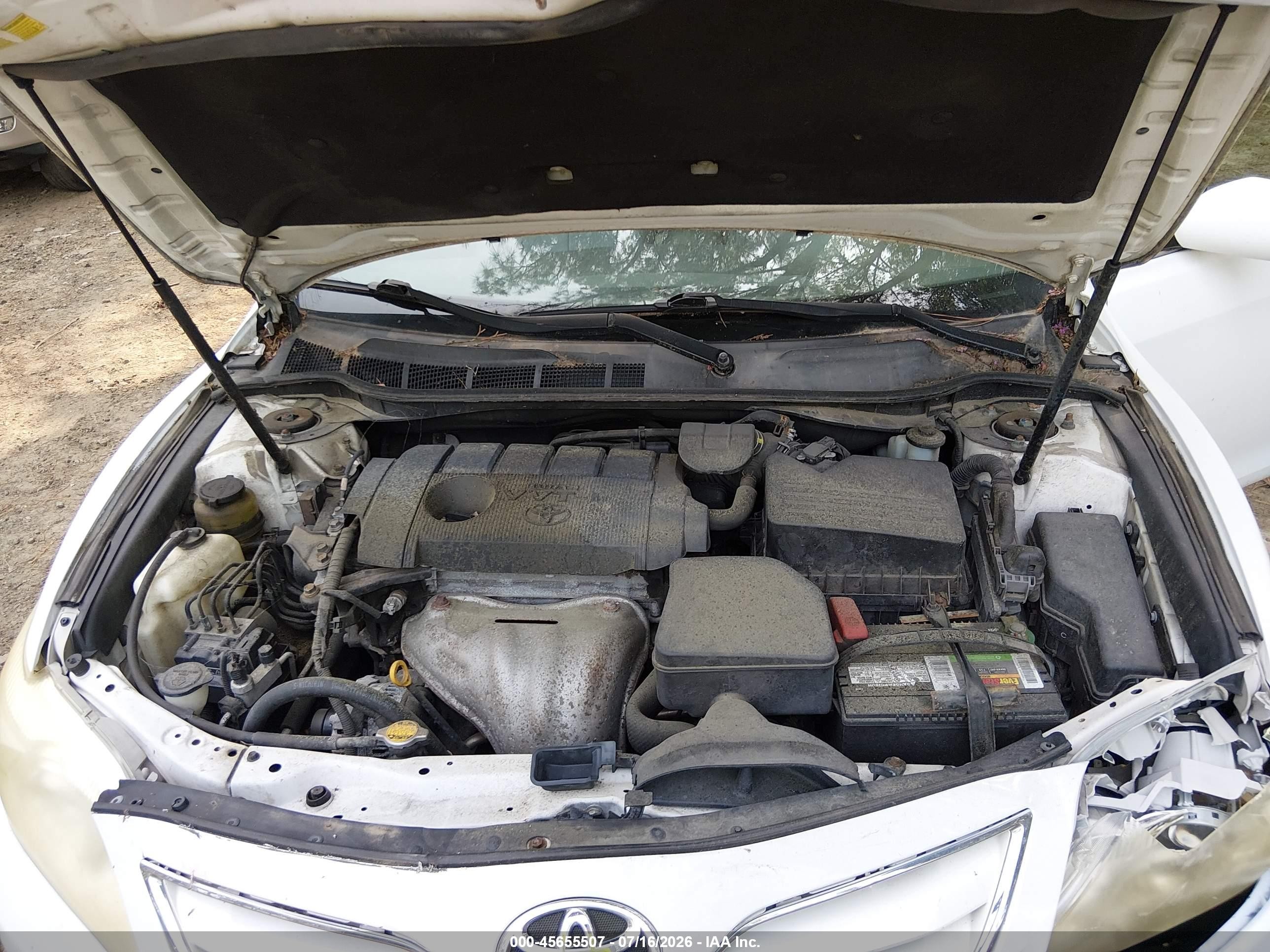 2011 Toyota Camry Le White vin: 4T1BF3EK7BU609984