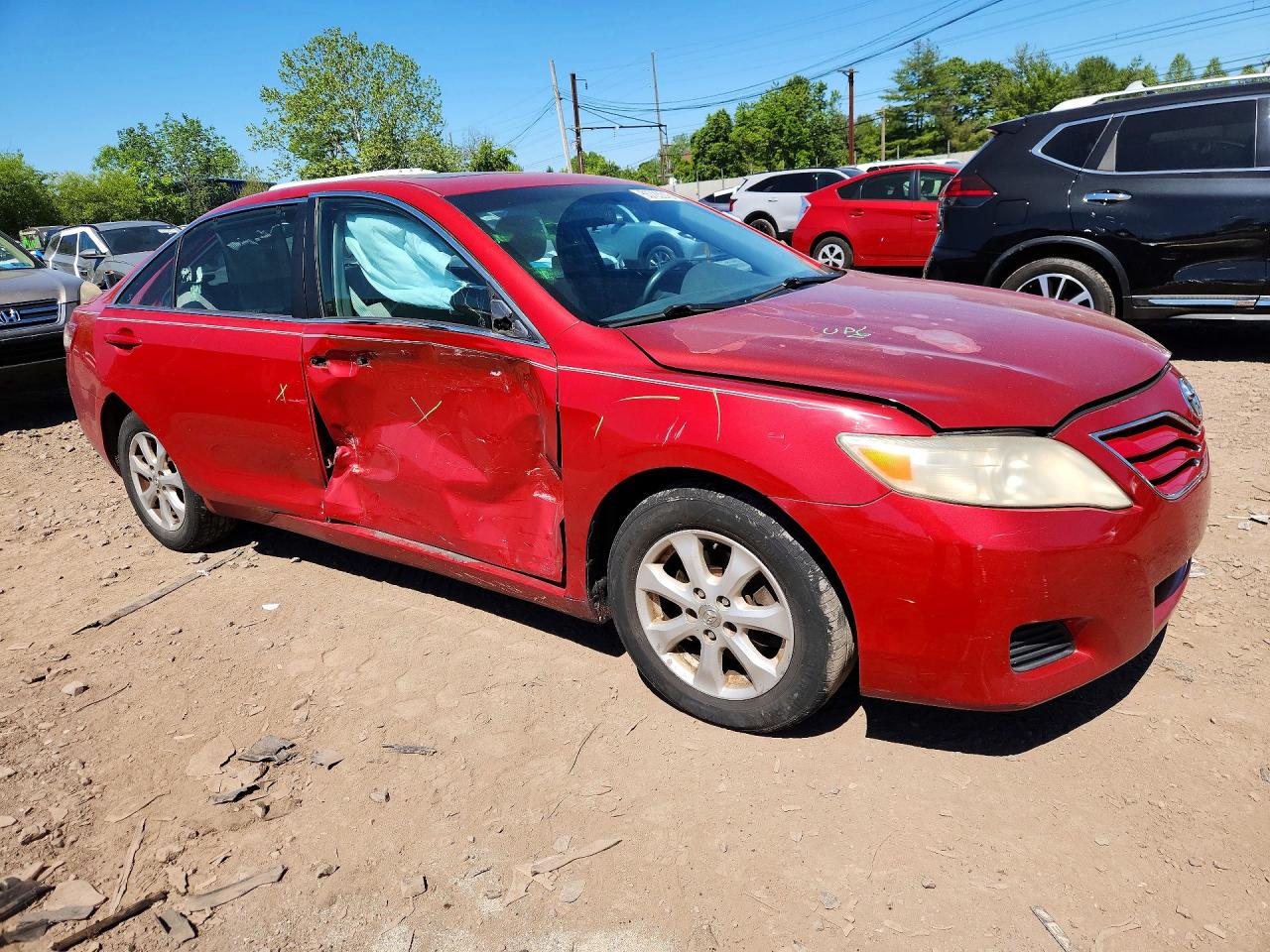 2011 Toyota Camry Le Red vin: 4T1BF3EK7BU622041