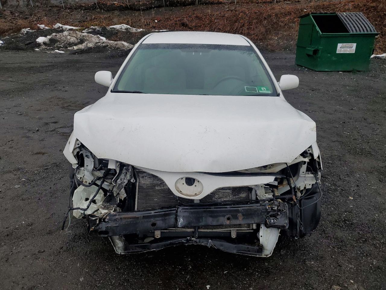 2011 Toyota Camry Le White vin: 4T1BF3EK7BU622881