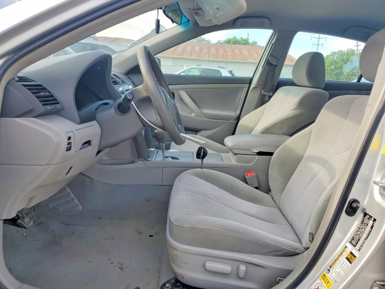 2011 Toyota Camry Le Серебряный vin: 4T1BF3EK7BU626039