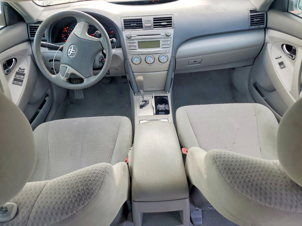 2011 Toyota Camry Le Серебряный vin: 4T1BF3EK7BU626039