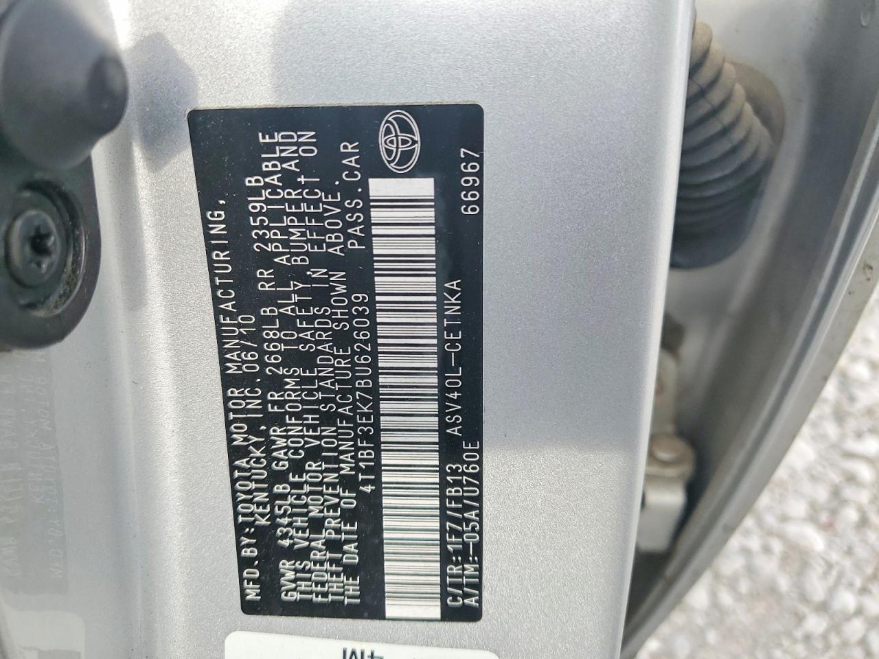 2011 Toyota Camry Le Серебряный vin: 4T1BF3EK7BU626039