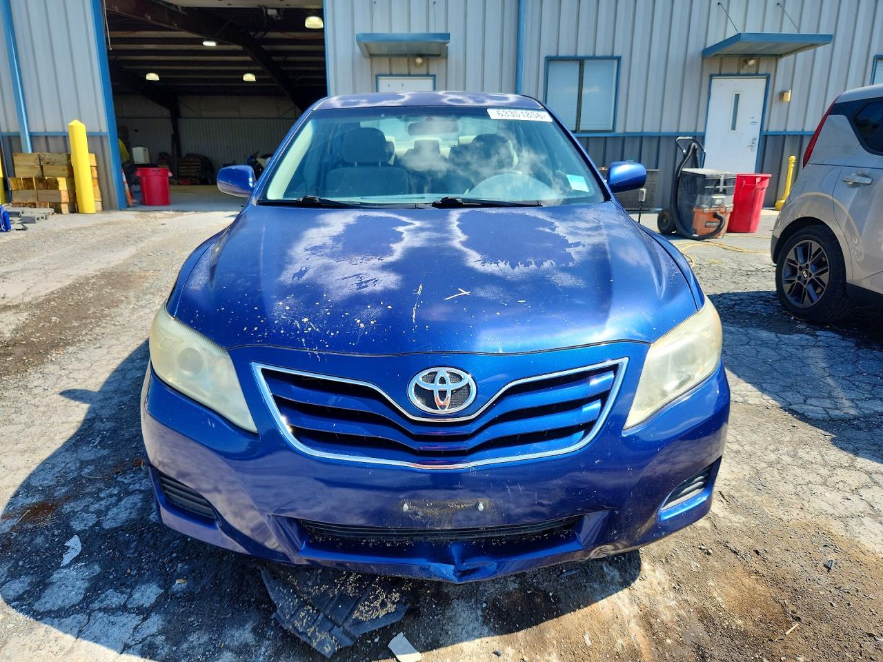 2011 Toyota Camry Le Blue vin: 4T1BF3EK7BU629703