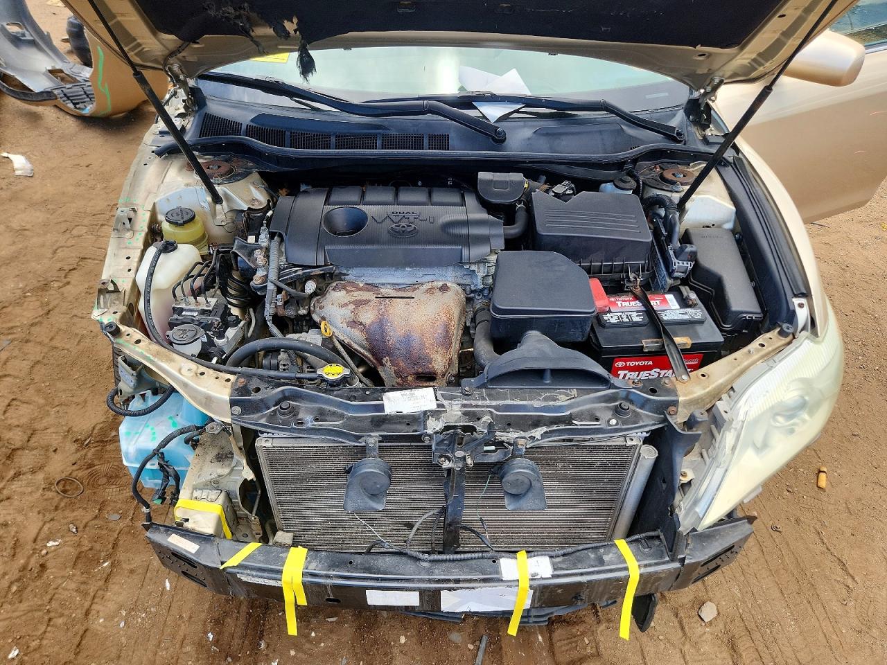 2011 Toyota Camry Le Золотой vin: 4T1BF3EK7BU644539