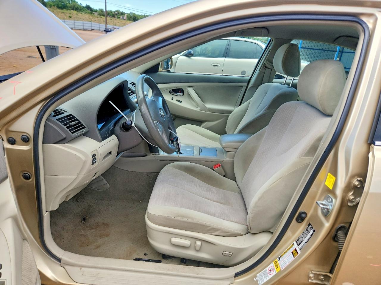 2011 Toyota Camry Le Золотой vin: 4T1BF3EK7BU644539
