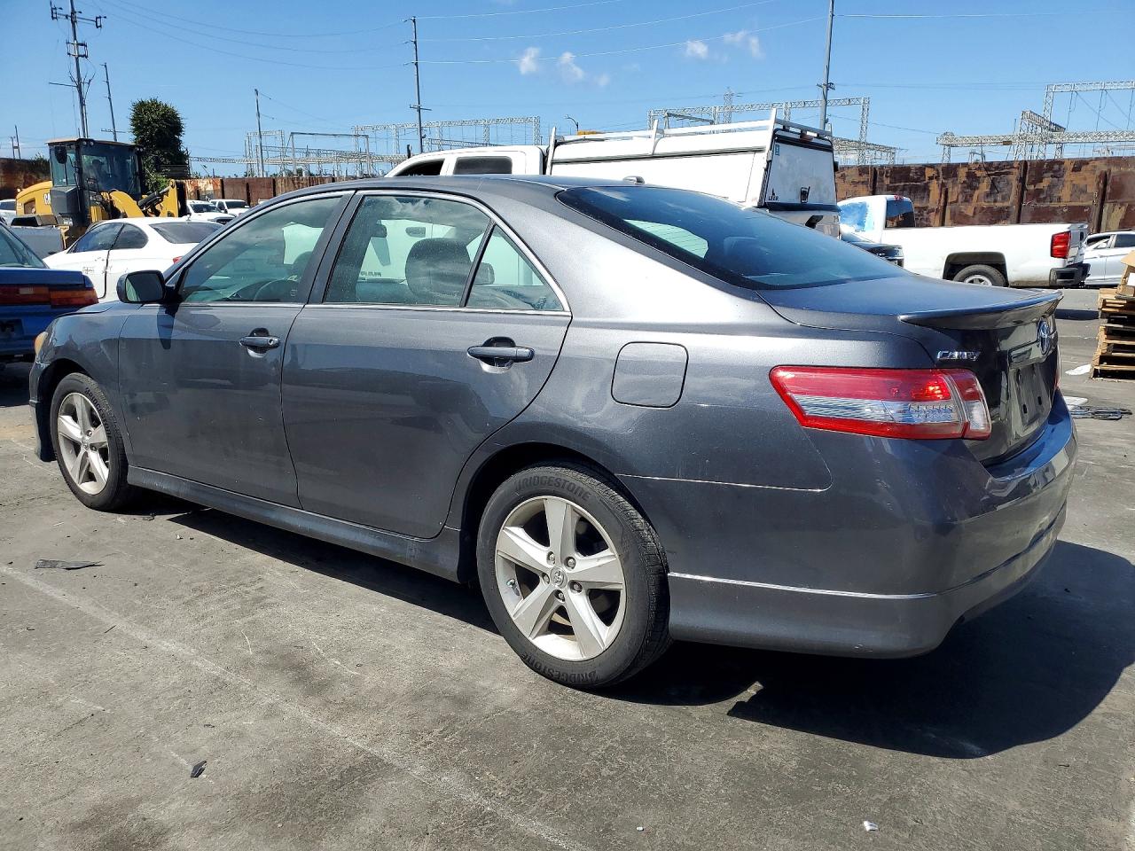 2011 Toyota Camry Se Gray vin: 4T1BF3EK7BU648221