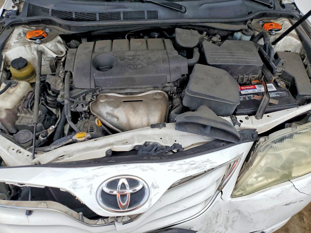 2011 Toyota Camry Base White vin: 4T1BF3EK7BU669957