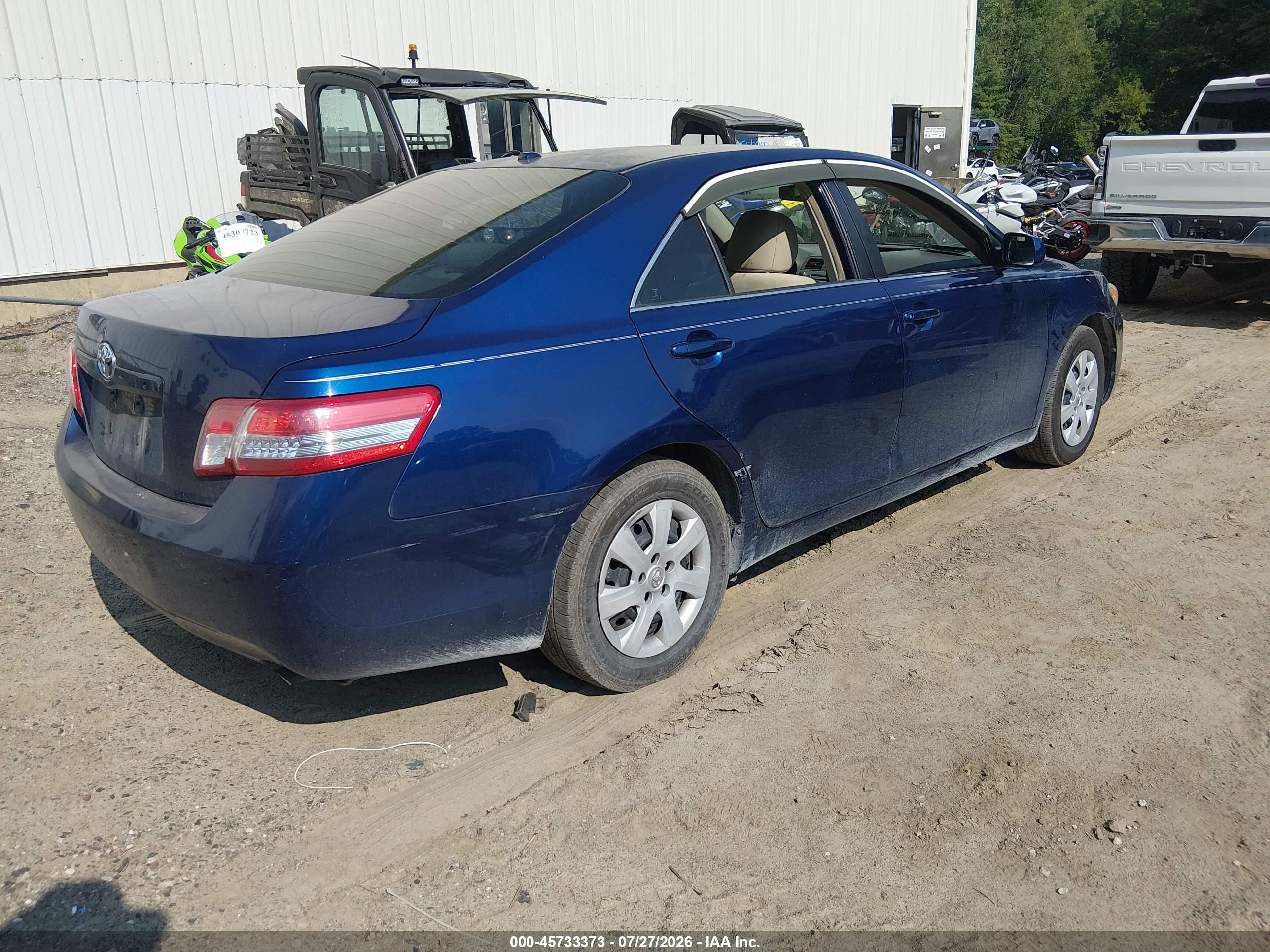 2011 Toyota Camry   Blue vin: 4T1BF3EK7BU671143