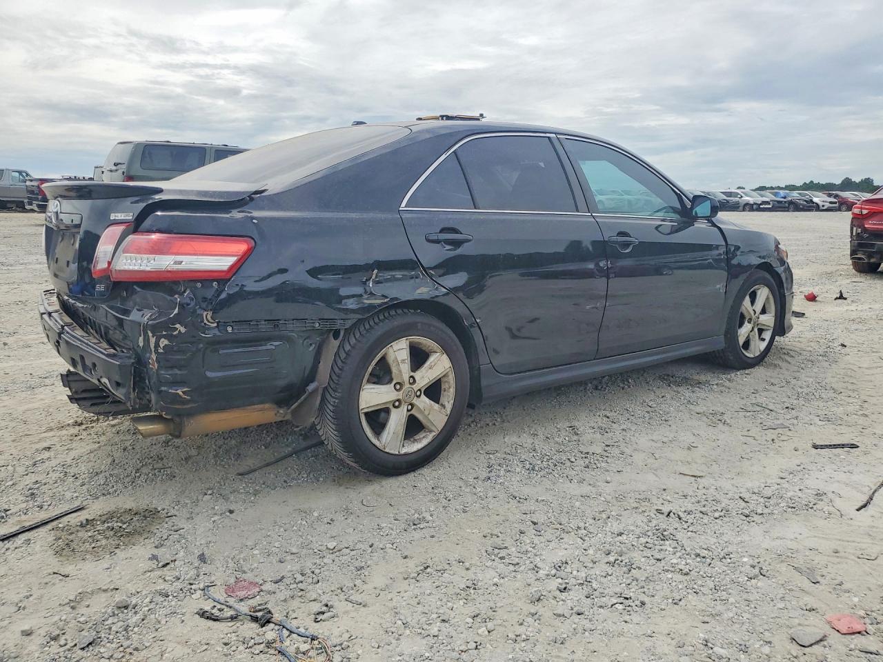 2011 Toyota Camry Se Черный vin: 4T1BF3EK7BU682305