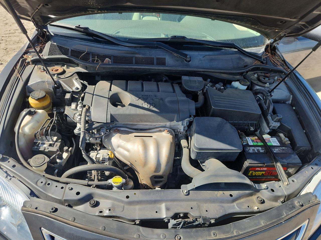 2011 Toyota Camry Le Gray vin: 4T1BF3EK7BU690808