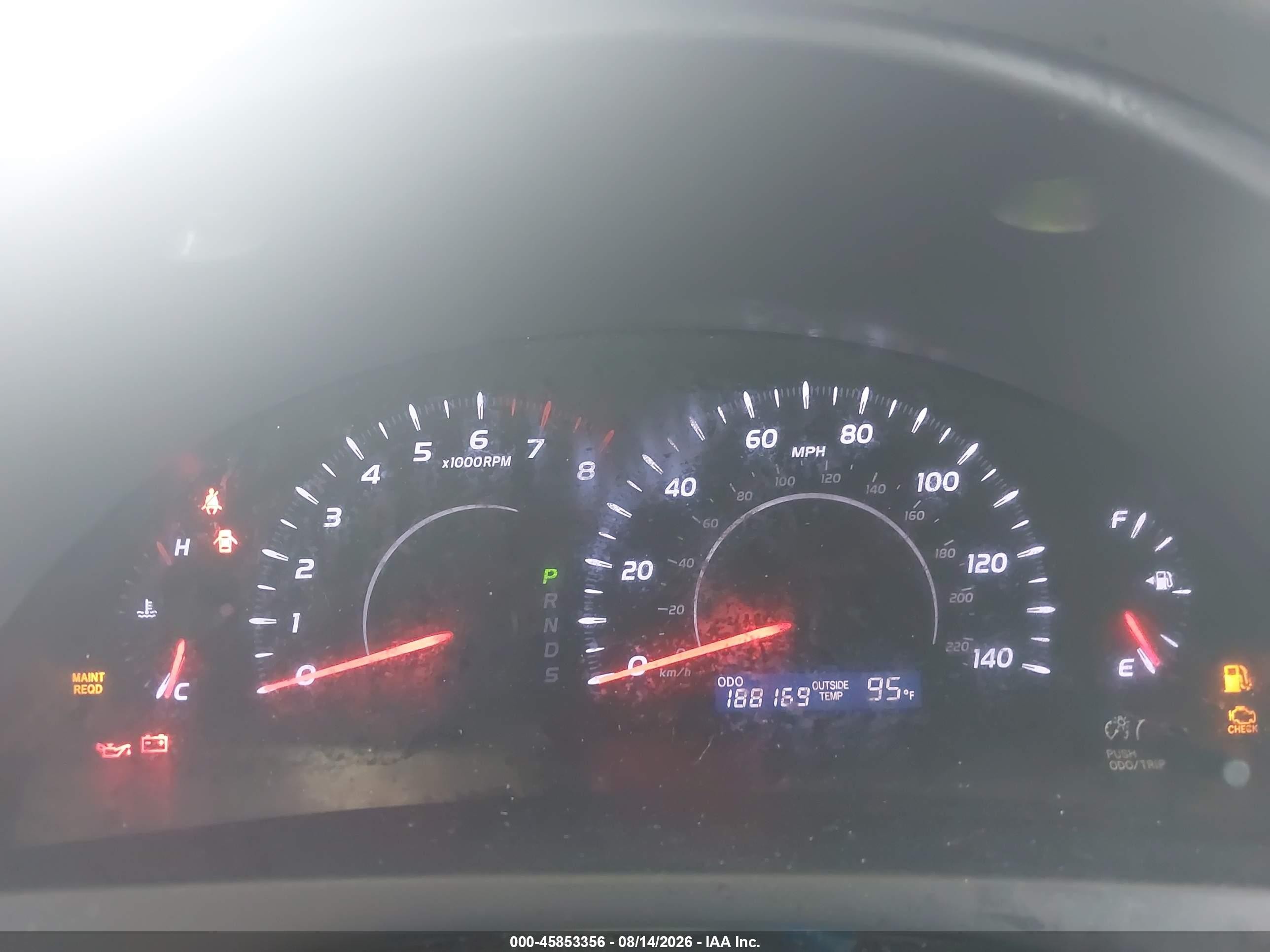 2011 Toyota Camry Le Red vin: 4T1BF3EK7BU691263