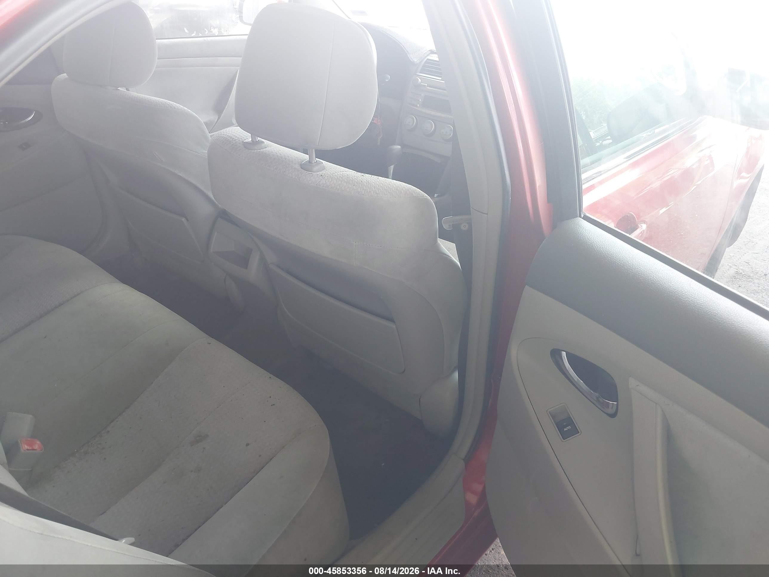 2011 Toyota Camry Le Red vin: 4T1BF3EK7BU691263
