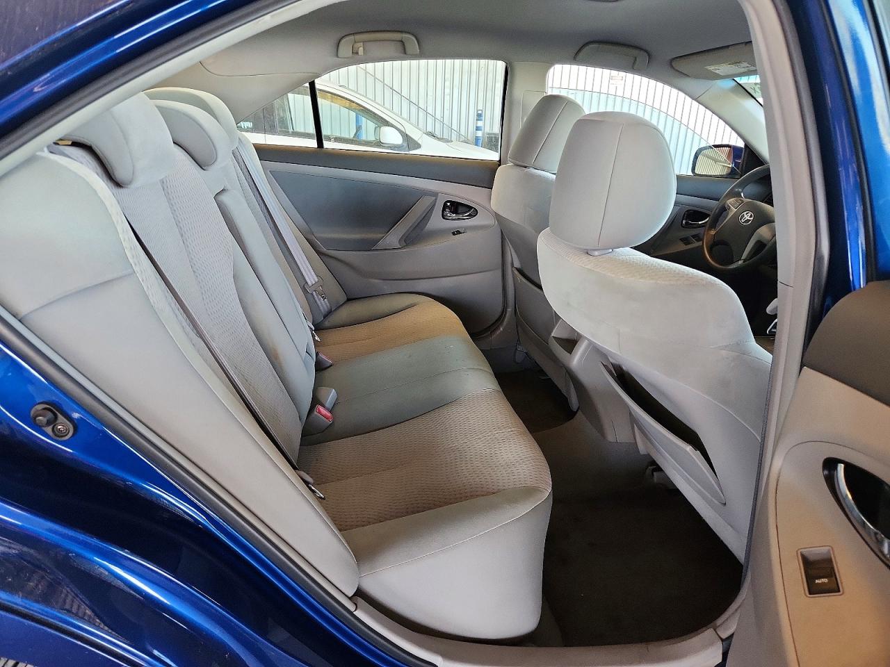 2011 Toyota Camry Blue vin: 4T1BF3EK7BU691361