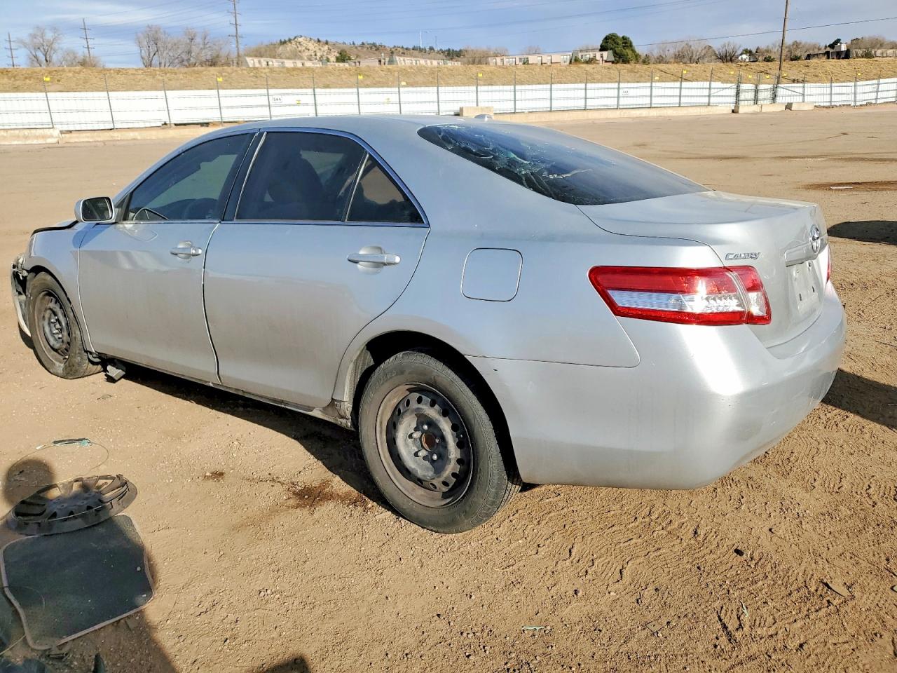 2011 Toyota Camry Base Silver vin: 4T1BF3EK7BU694583