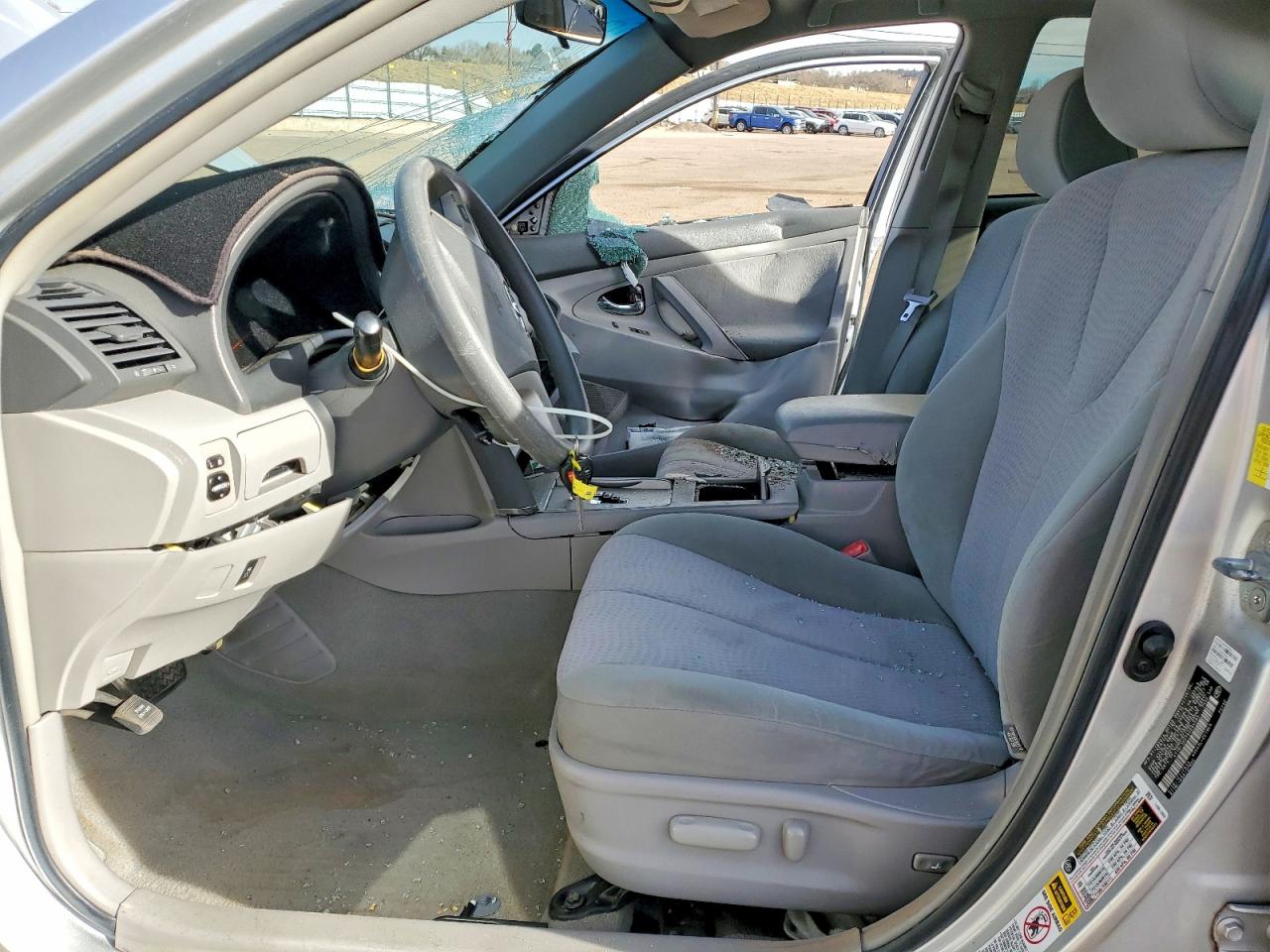 2011 Toyota Camry Base Silver vin: 4T1BF3EK7BU694583
