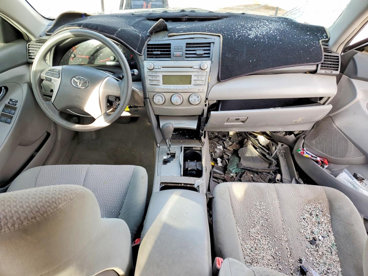 2011 Toyota Camry Base Silver vin: 4T1BF3EK7BU694583
