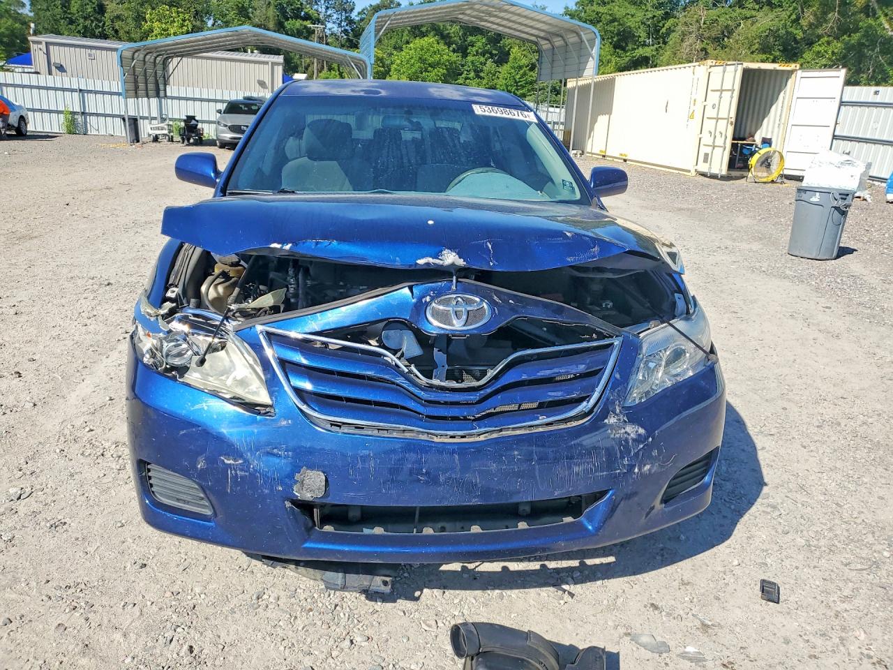 2011 Toyota Camry Le Blue vin: 4T1BF3EK7BU698410