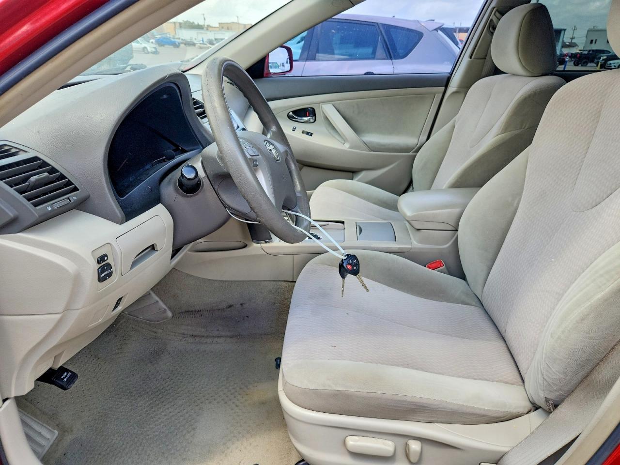 2011 Toyota Camry Le Red vin: 4T1BF3EK7BU709485