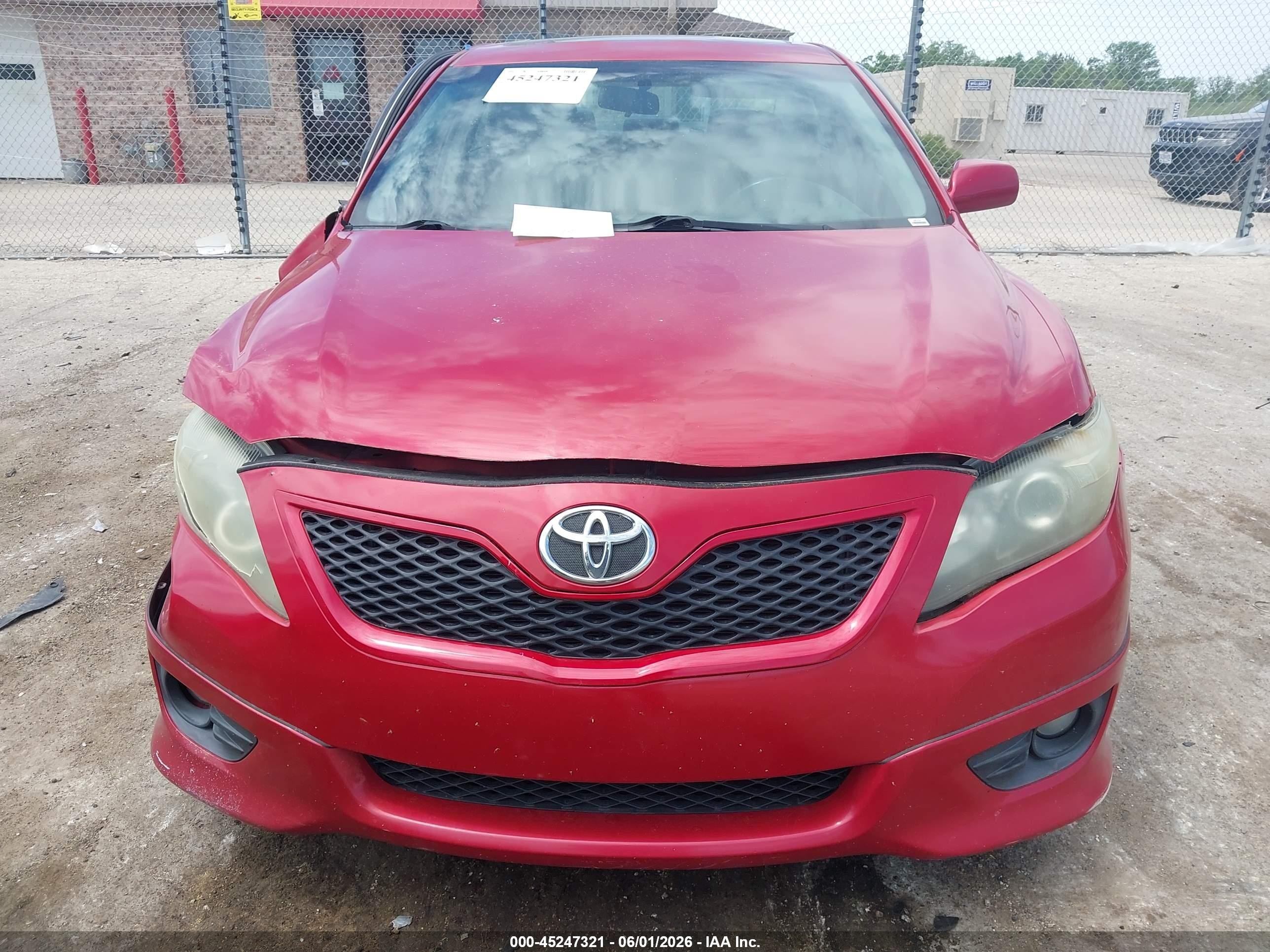 2011 Toyota Camry Se Red vin: 4T1BF3EK7BU712306
