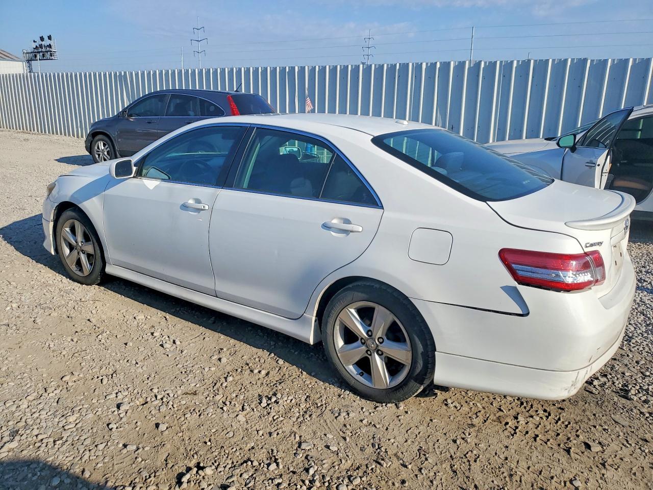 2011 Toyota Camry Se White vin: 4T1BF3EK7BU729025