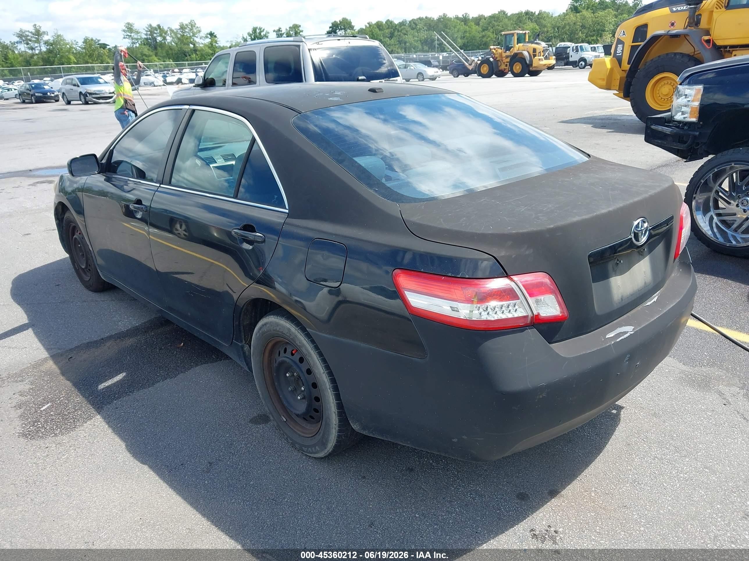2011 Toyota Camry Le Black vin: 4T1BF3EK7BU733768