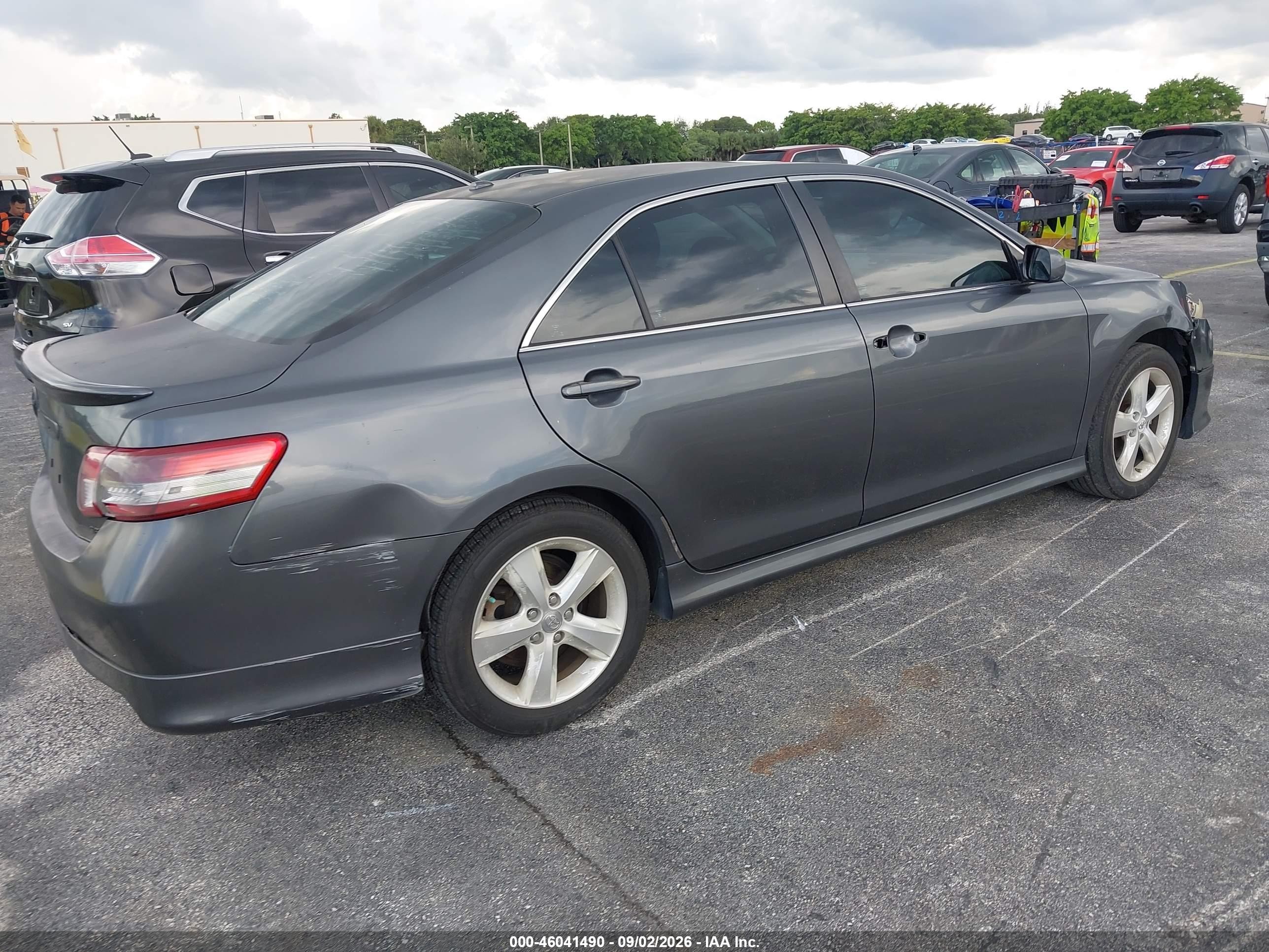 2011 Toyota Camry Se Gray vin: 4T1BF3EK7BU736993