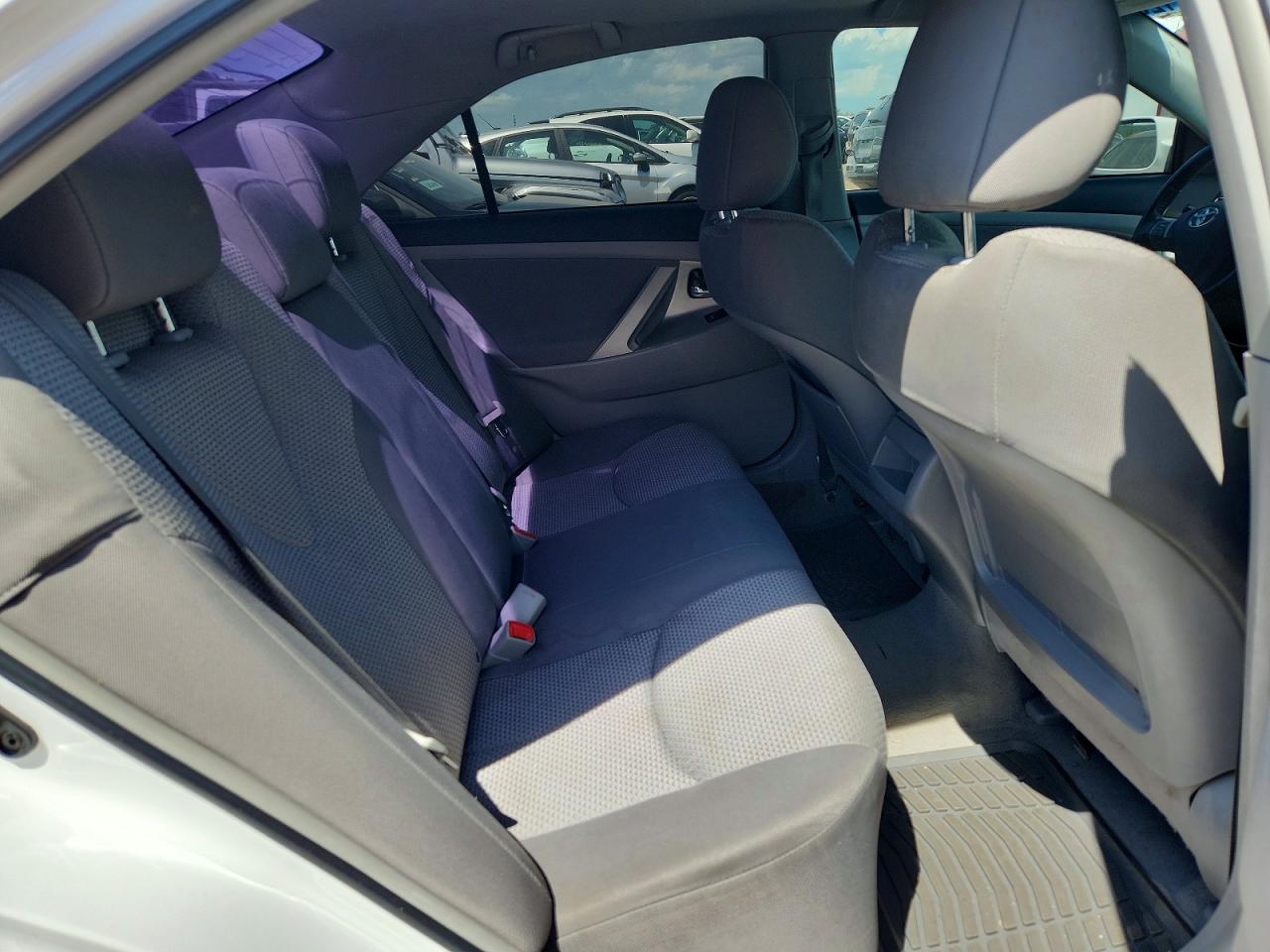 2011 Toyota Camry Se White vin: 4T1BF3EK7BU738128