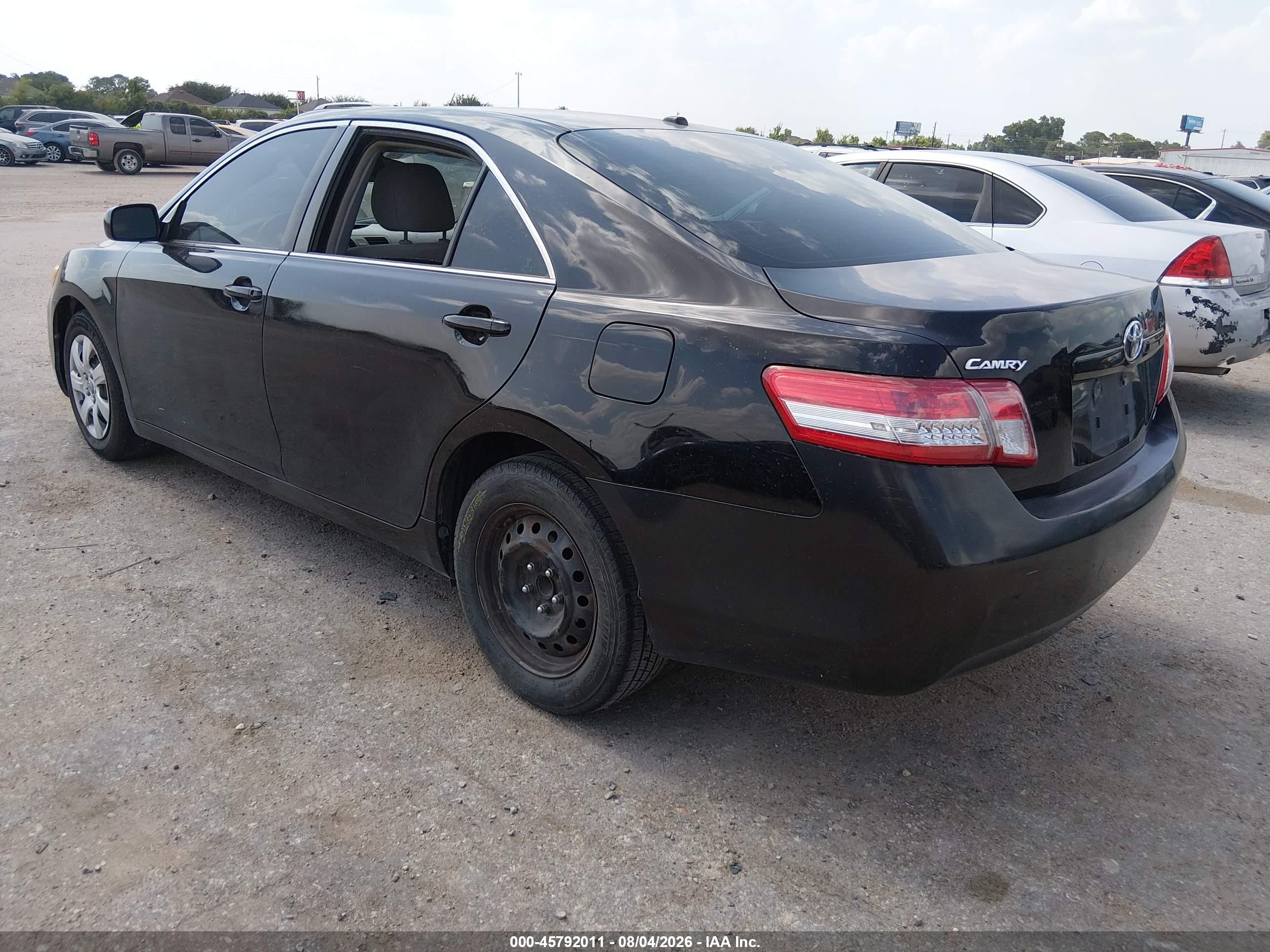 2011 Toyota Camry Le Black vin: 4T1BF3EK7BU738582
