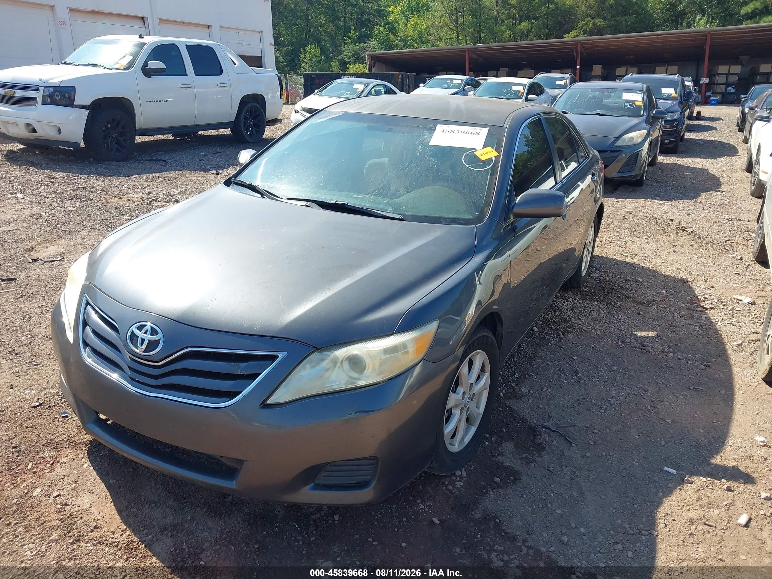 2011 Toyota Camry Le Gray vin: 4T1BF3EK7BU776880