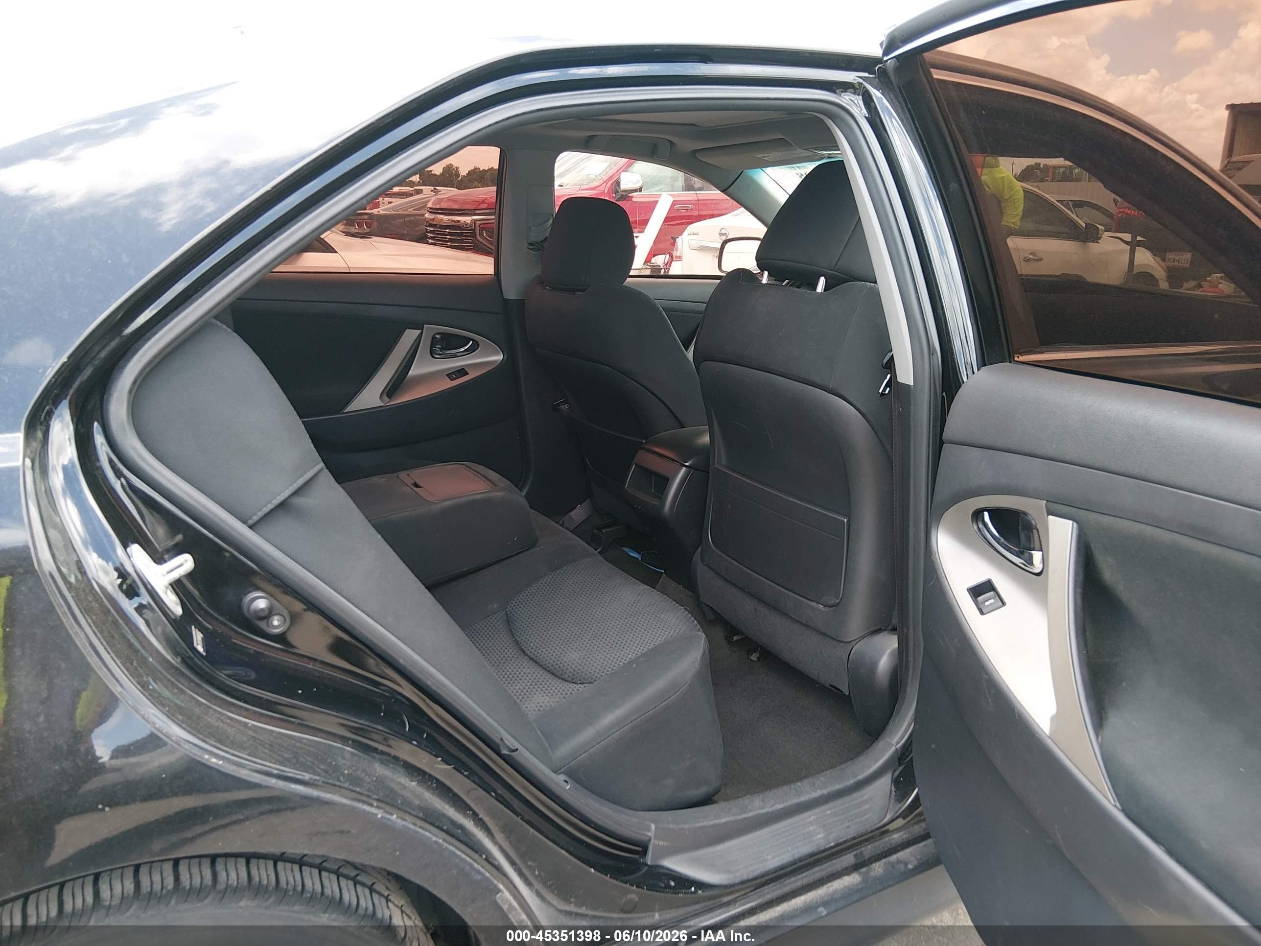 2010 Toyota Camry Se Black vin: 4T1BF3EK8AU015922