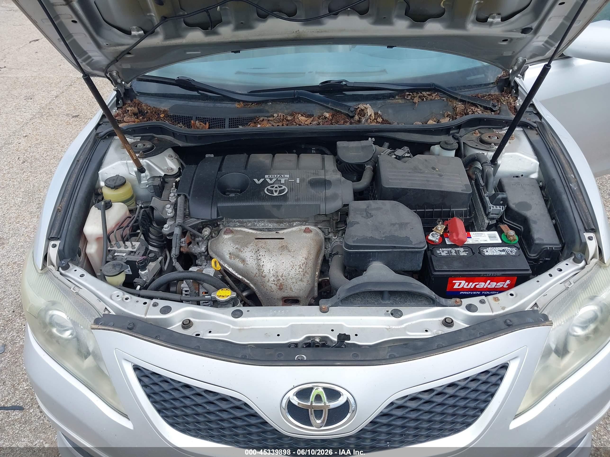 2010 Toyota Camry Se Silver vin: 4T1BF3EK8AU019646