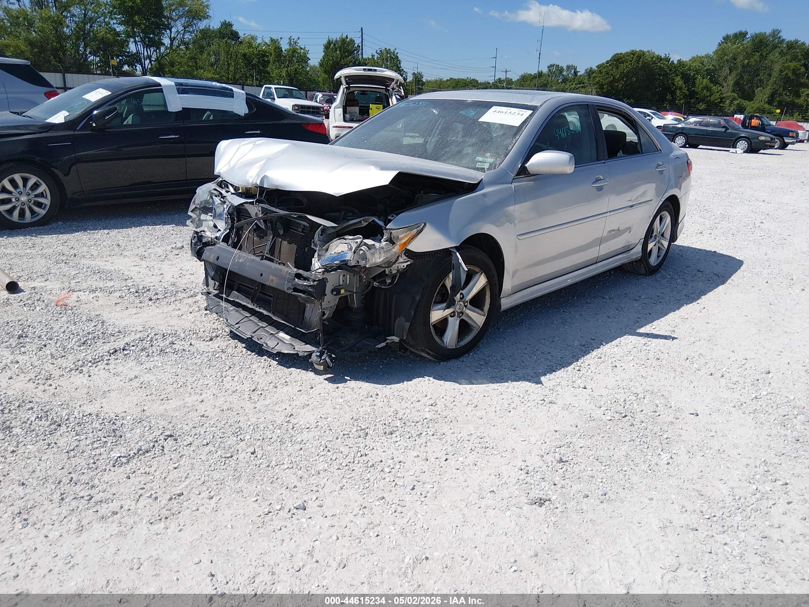 2010 Toyota Camry Se Silver vin: 4T1BF3EK8AU041601