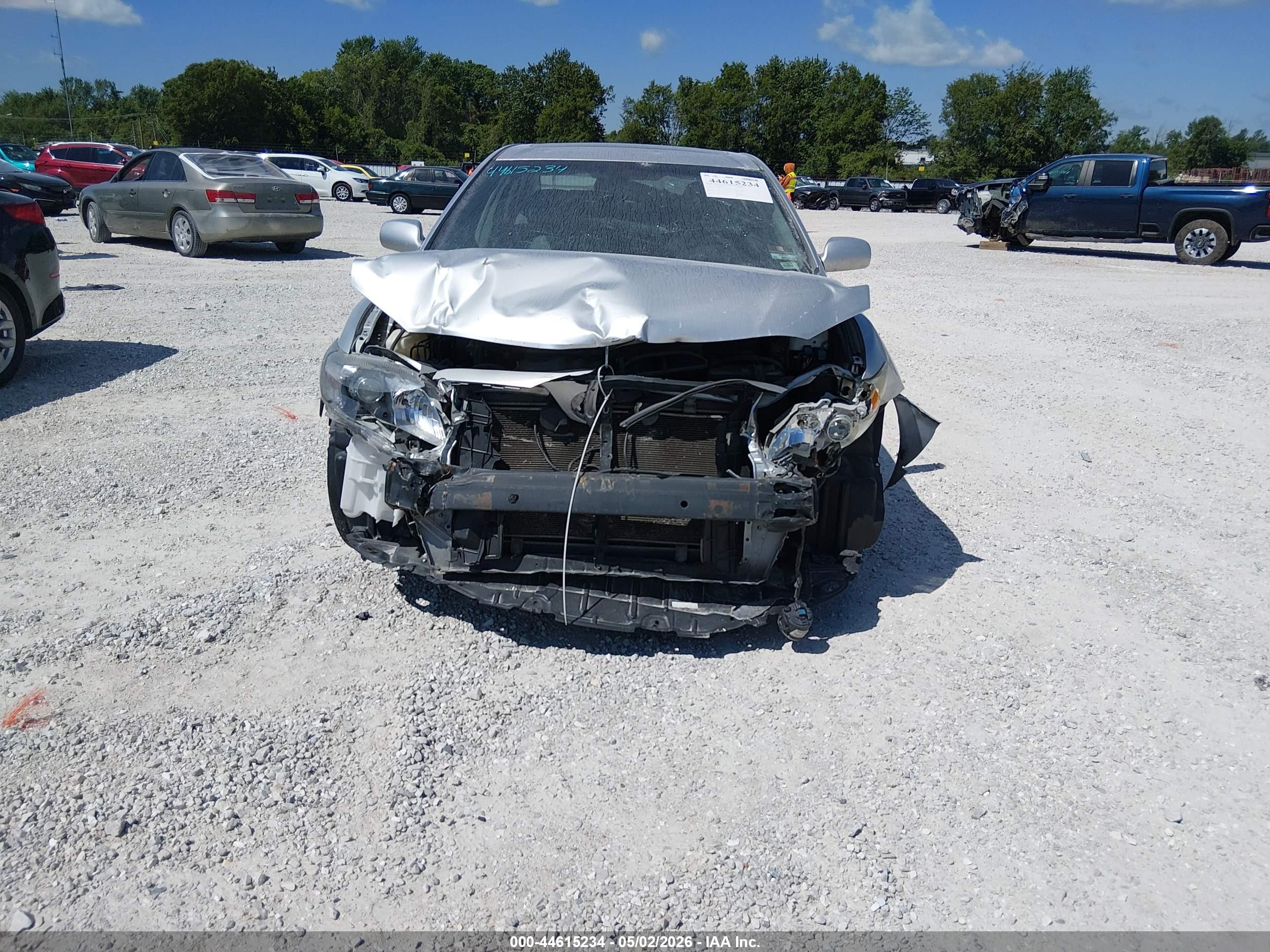 2010 Toyota Camry Se Silver vin: 4T1BF3EK8AU041601
