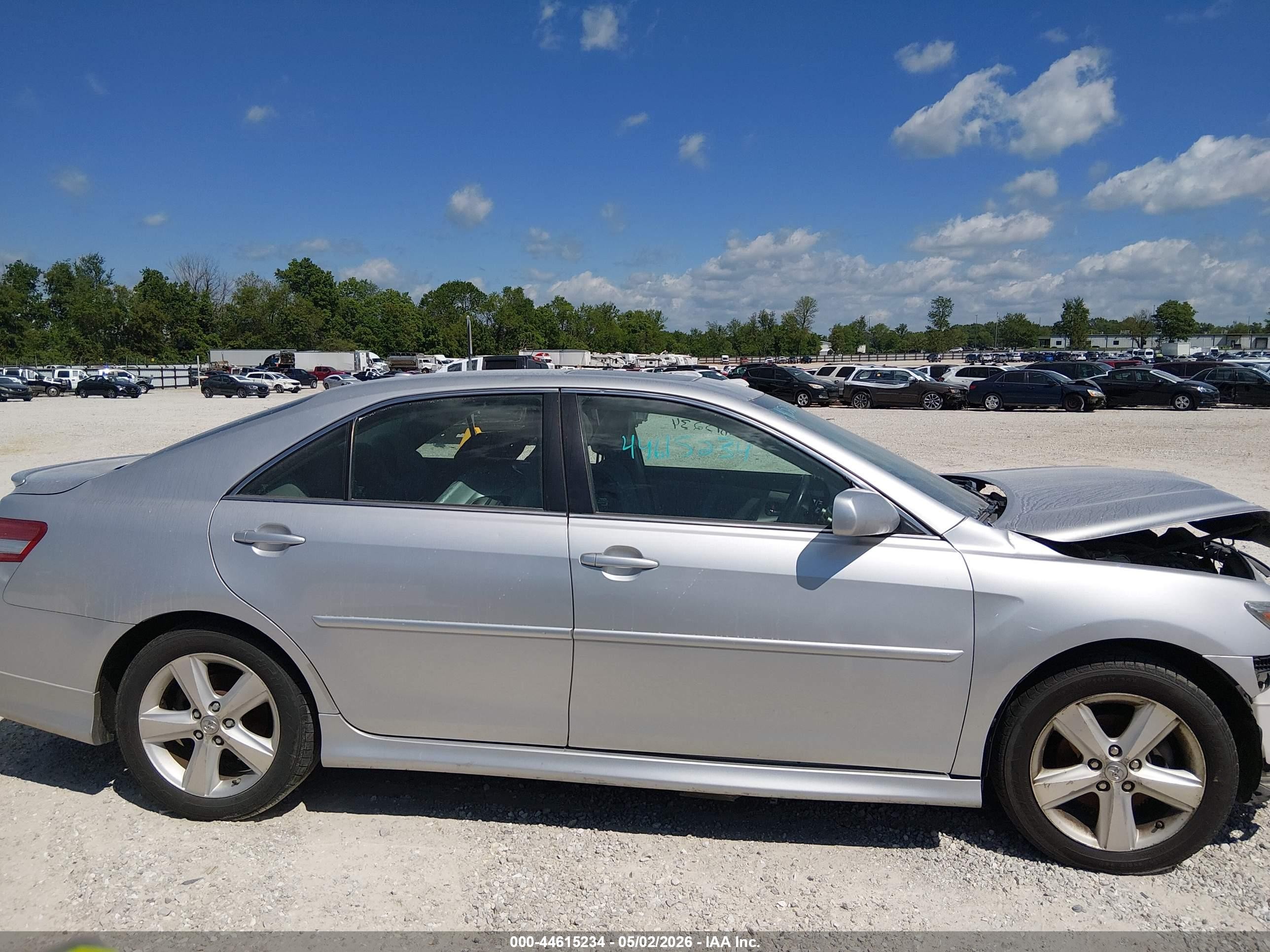 2010 Toyota Camry Se Silver vin: 4T1BF3EK8AU041601