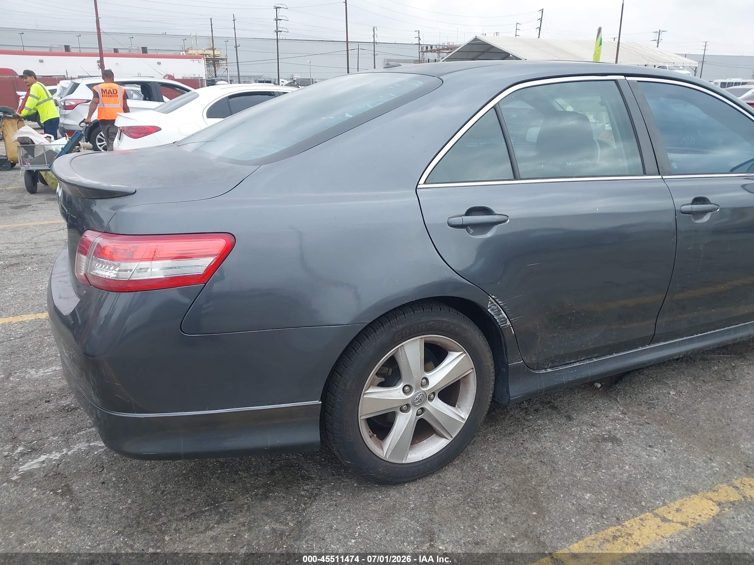 2010 Toyota Camry Se Gray vin: 4T1BF3EK8AU060147