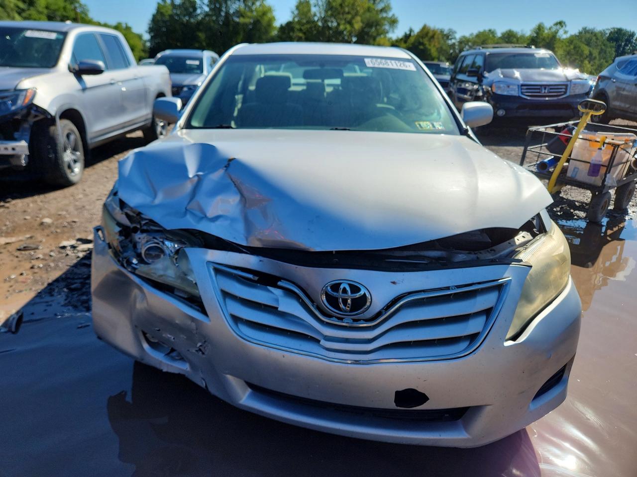 2010 Toyota Camry Le Silver vin: 4T1BF3EK8AU069205