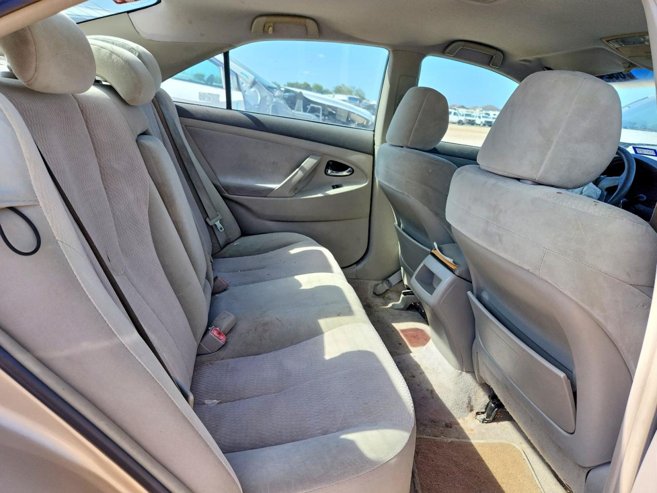 2010 Toyota Camry Le Beige vin: 4T1BF3EK8AU070175