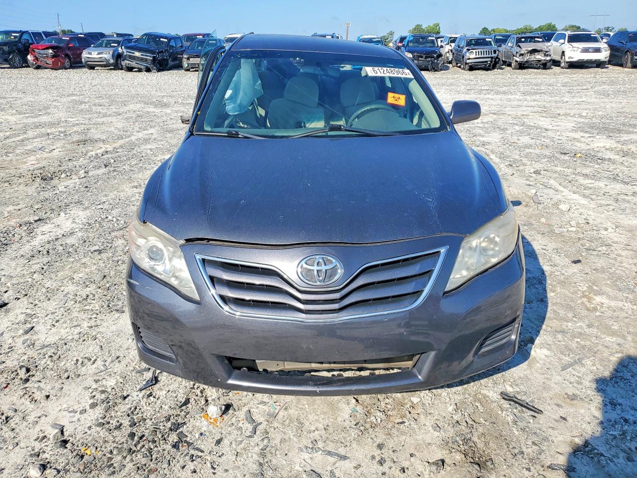 2010 Toyota Camry Le Gray vin: 4T1BF3EK8AU110609